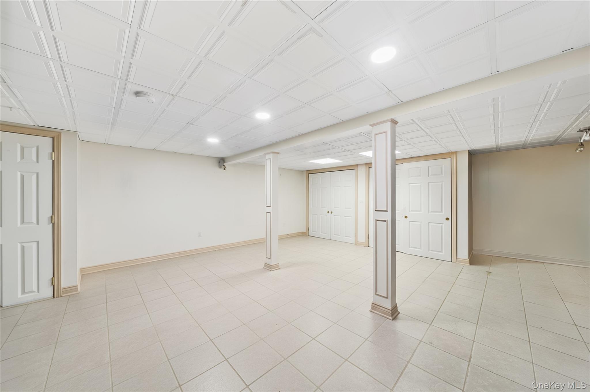 407 17th Street, West Babylon, NY 11704