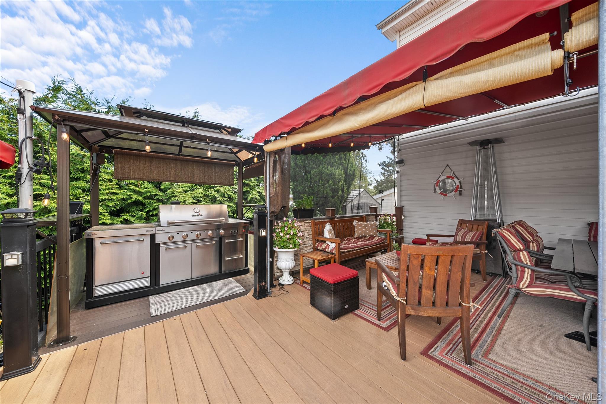 407 17th Street, West Babylon, NY 11704