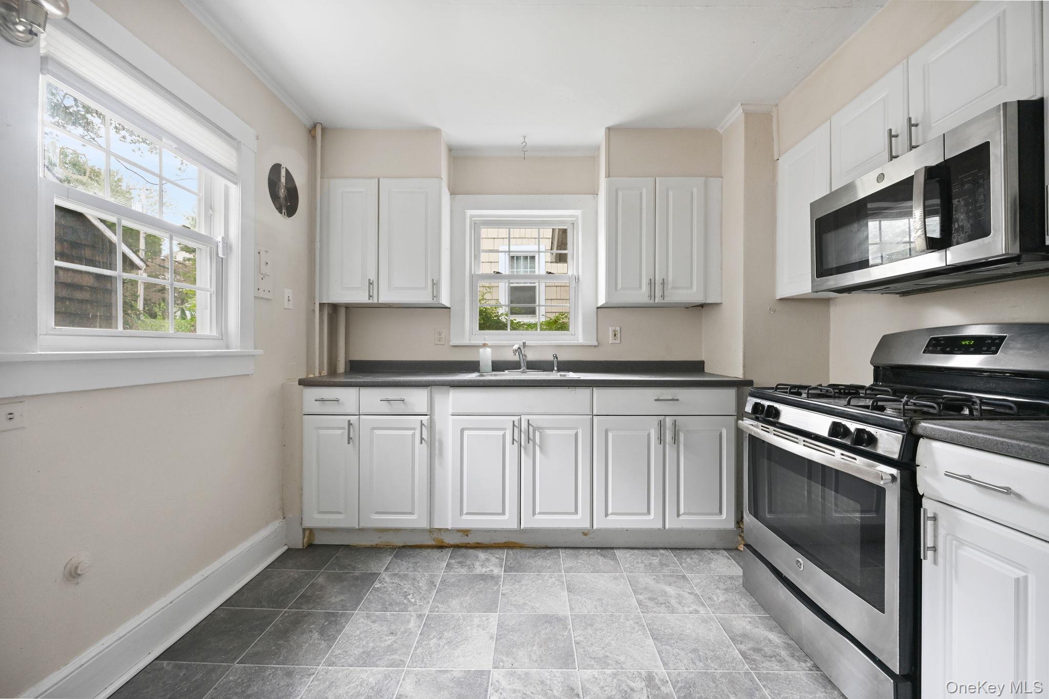 6 North Street, Katonah, NY 10536