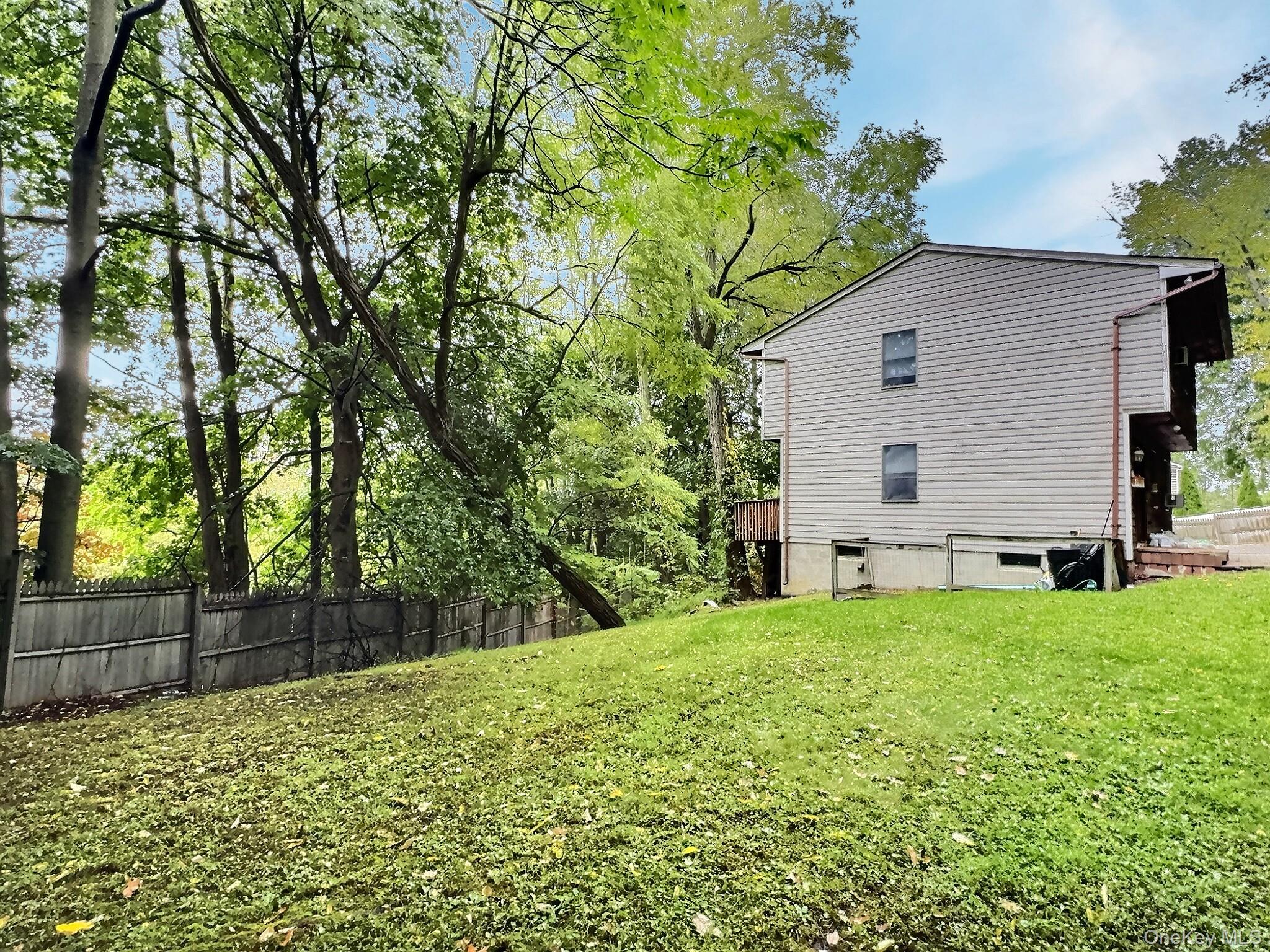 28 Wilson Place, Cornwall, NY 12518