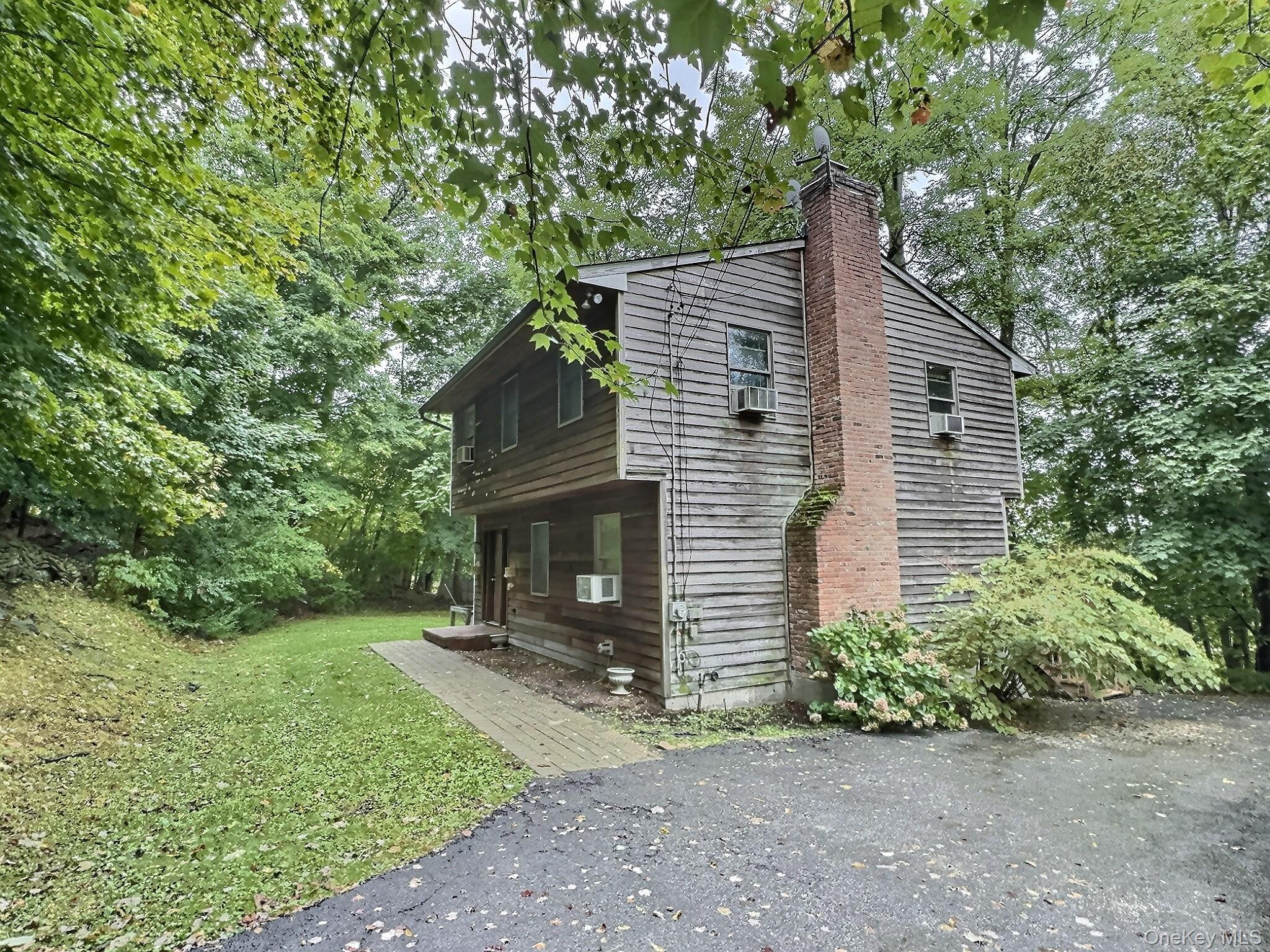 28 Wilson Place, Cornwall, NY 12518