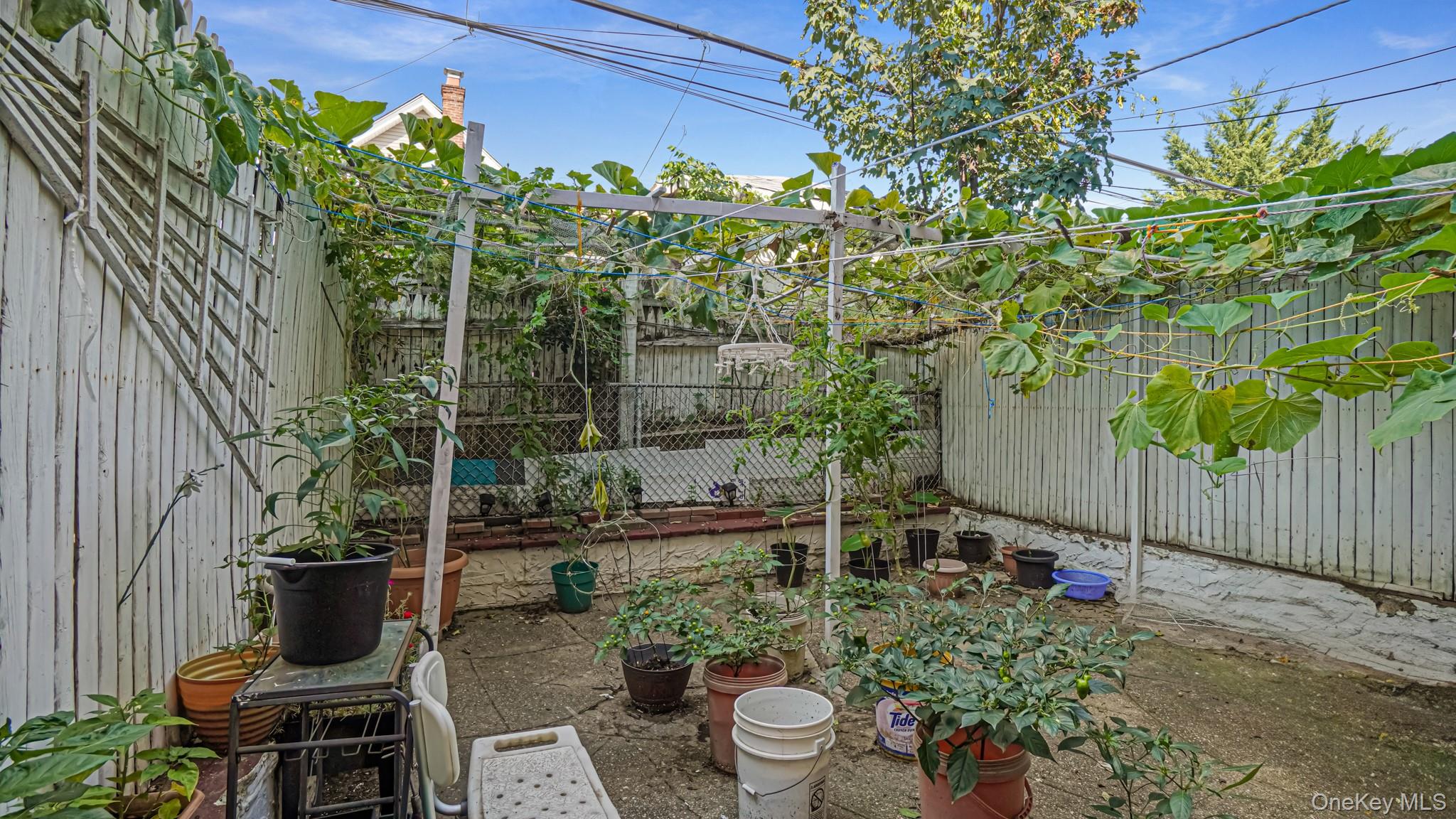 21727 Hempstead Avenue, Queens Village, NY 11429