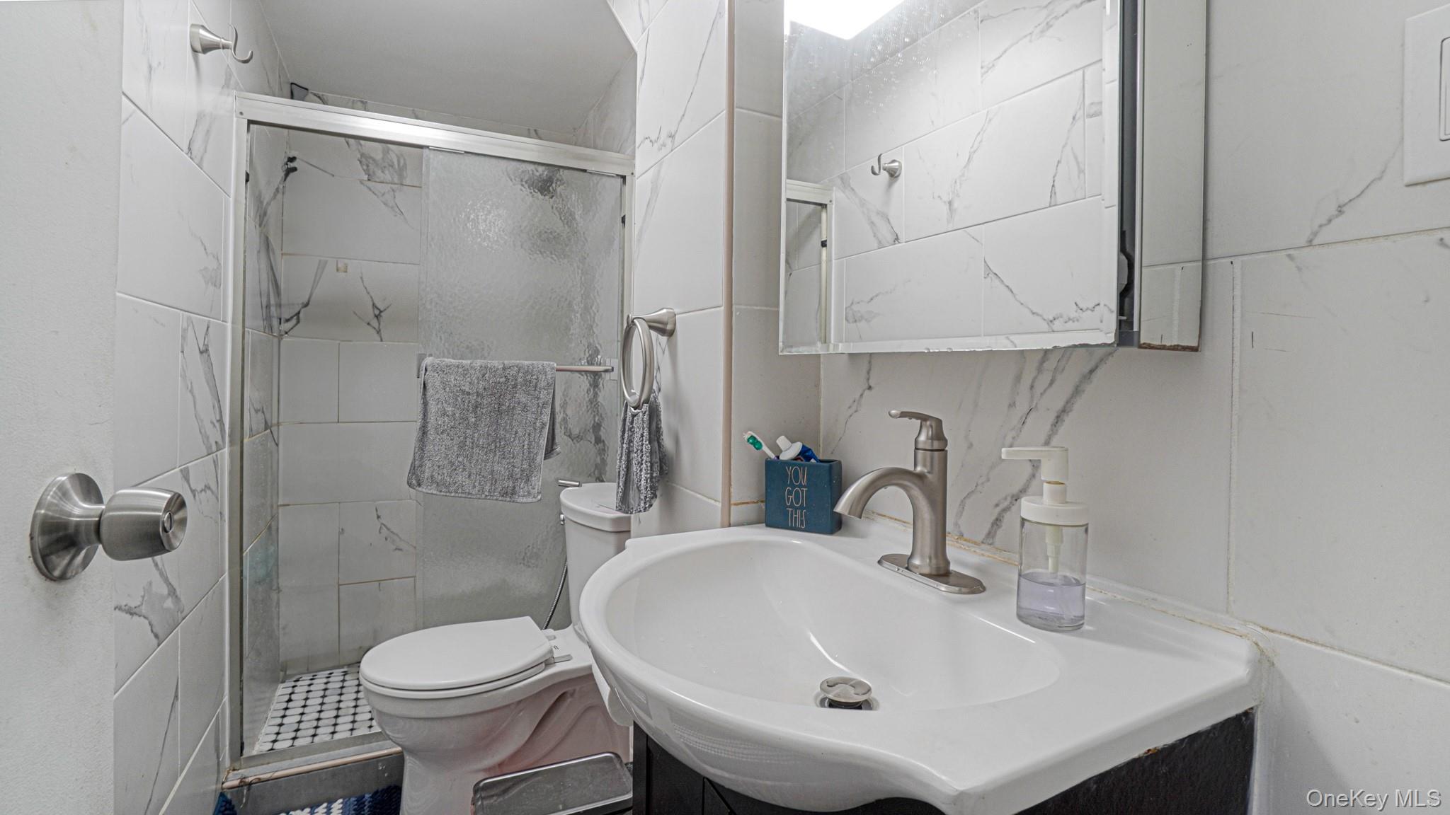 21727 Hempstead Avenue, Queens Village, NY 11429