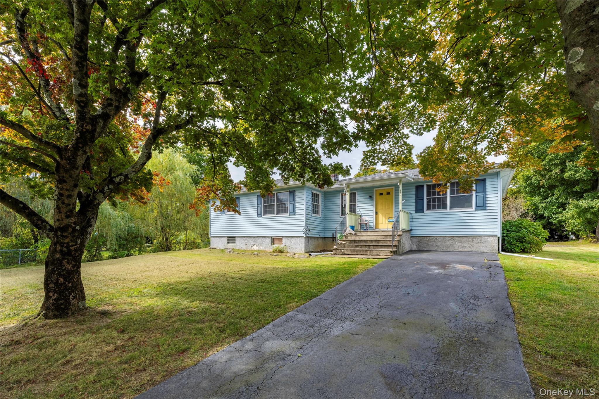 33 Ridgeview Avenue, Mahopac, NY 10541