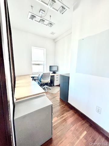 3256 Steinway Street # 3rd Floor (Right Side), Astoria, NY 11103