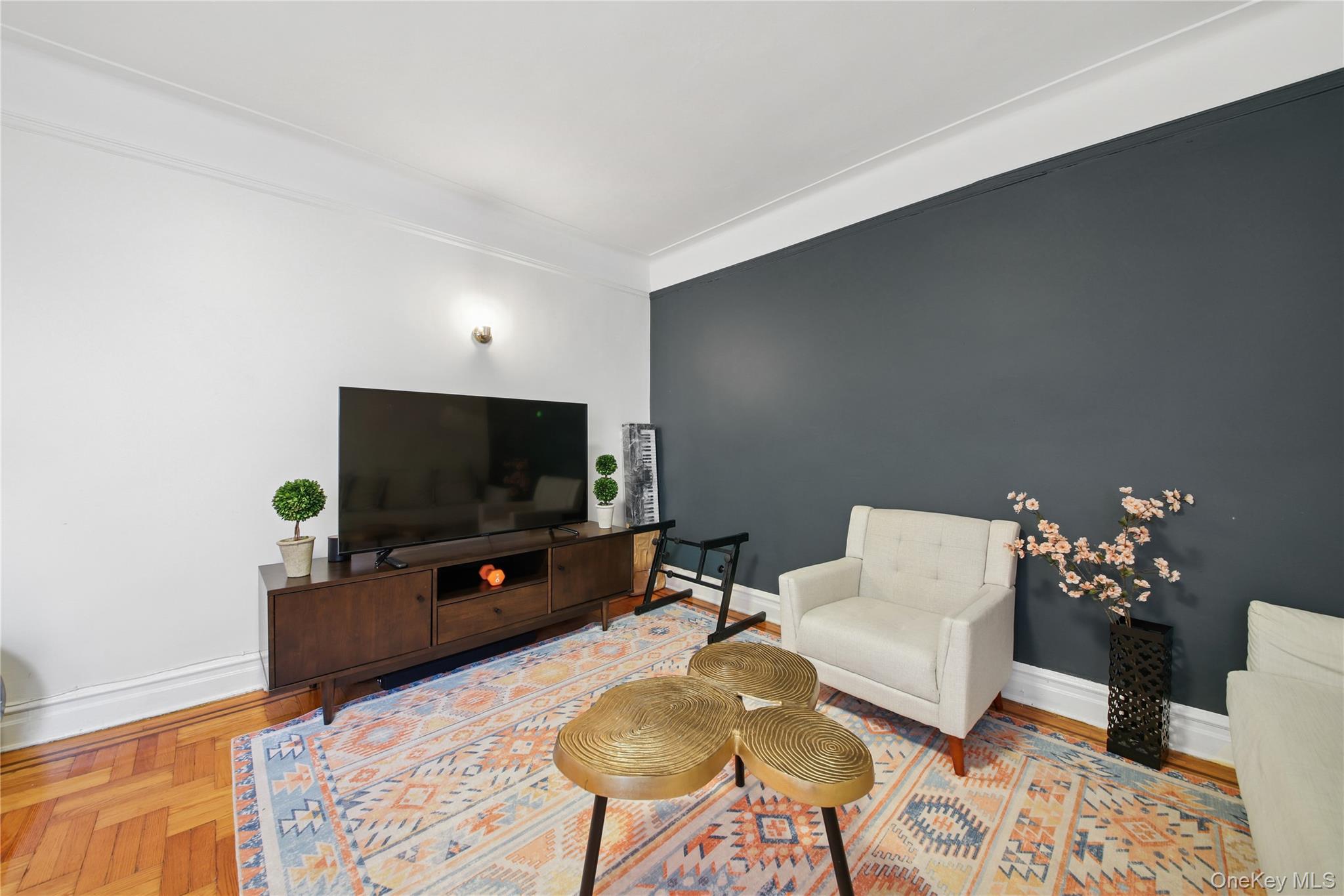 35-05 72nd Street # 3G, Jackson Heights, NY 11372