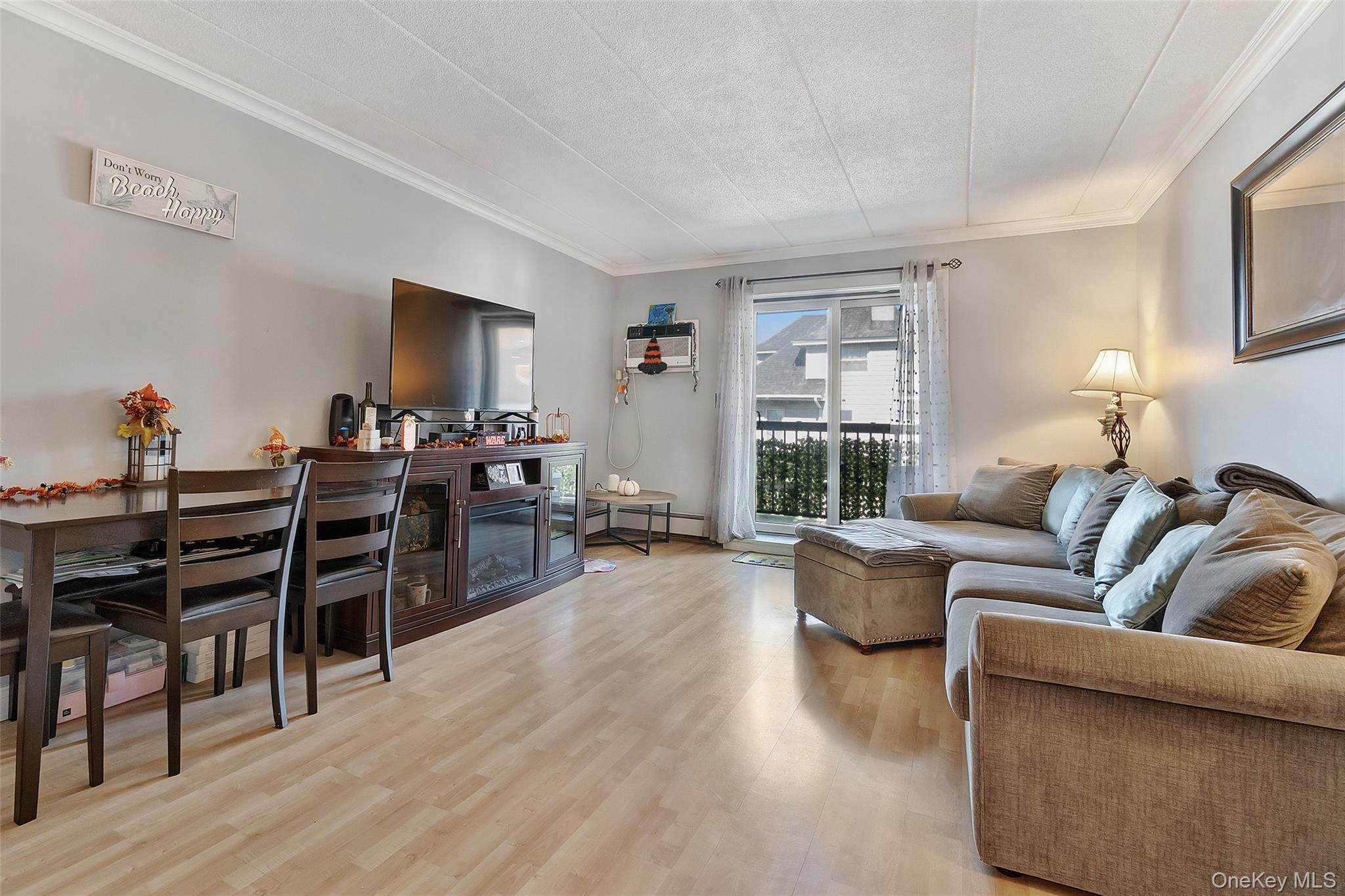 138 Beach 125th Street # 3C, Belle Harbor, NY 11694