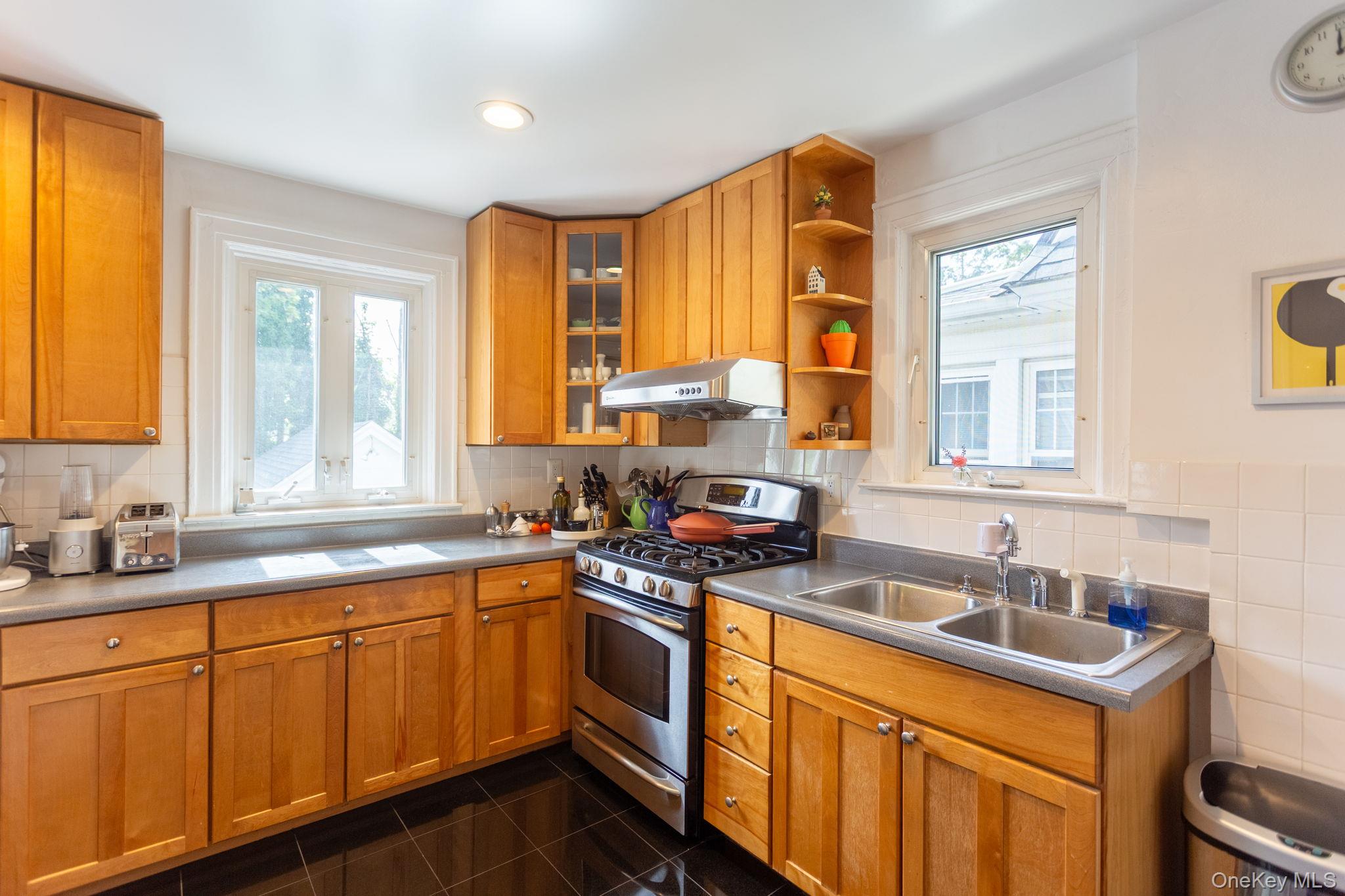 187-14 Wexford Terrace, Jamaica Estates, NY 11432