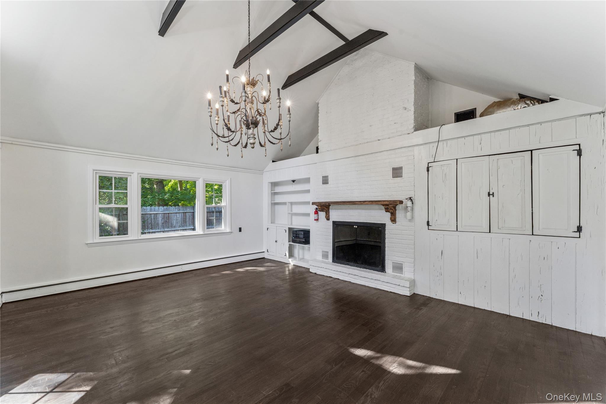 29 Squiretown Road # D, Hampton Bays, NY 11946