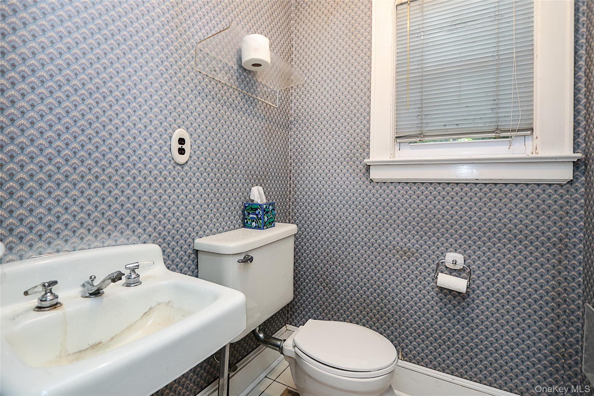 52-50 Little Neck Parkway, Little Neck, NY 11362