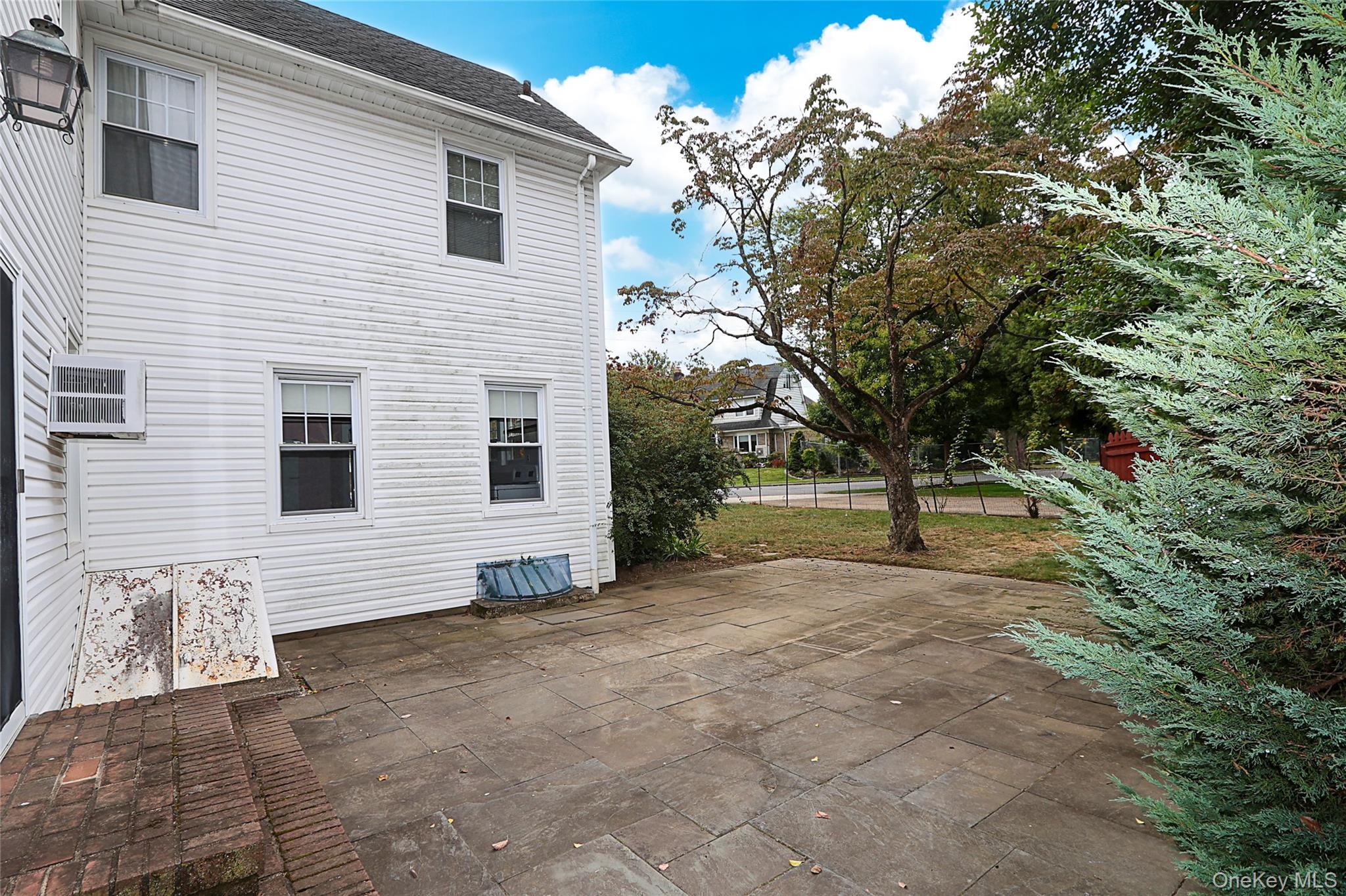 52-50 Little Neck Parkway, Little Neck, NY 11362