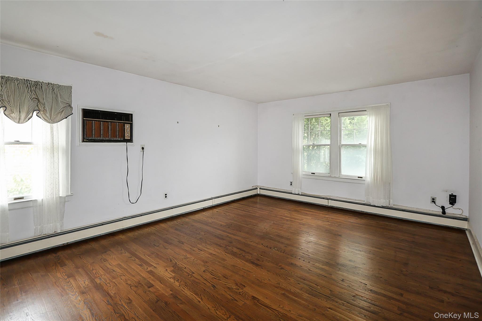 52-50 Little Neck Parkway, Little Neck, NY 11362