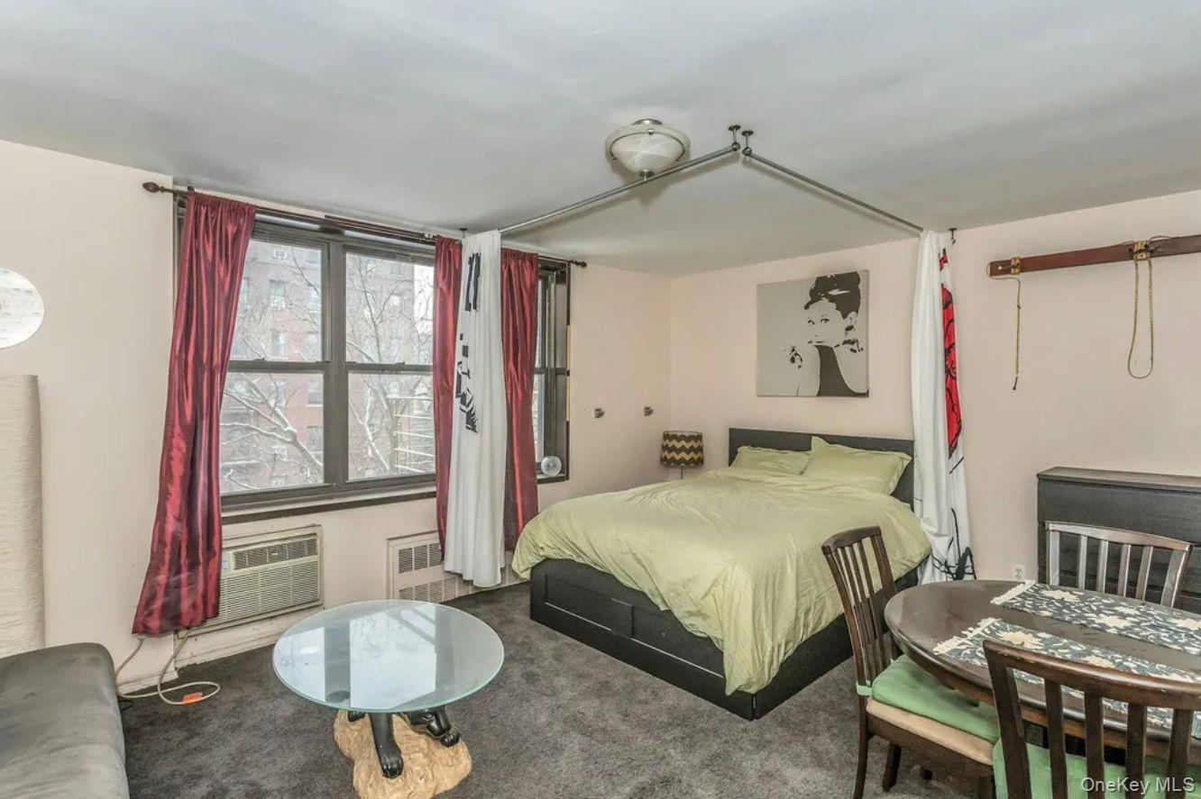 200 Corbin Place # 3R, Brooklyn, NY 11235