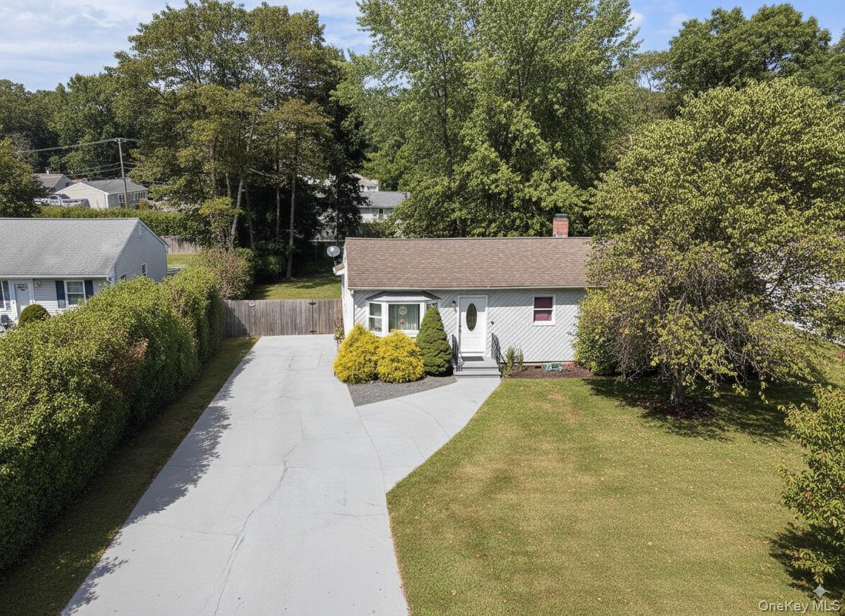 109 Merrill Street, Brentwood, NY 11717