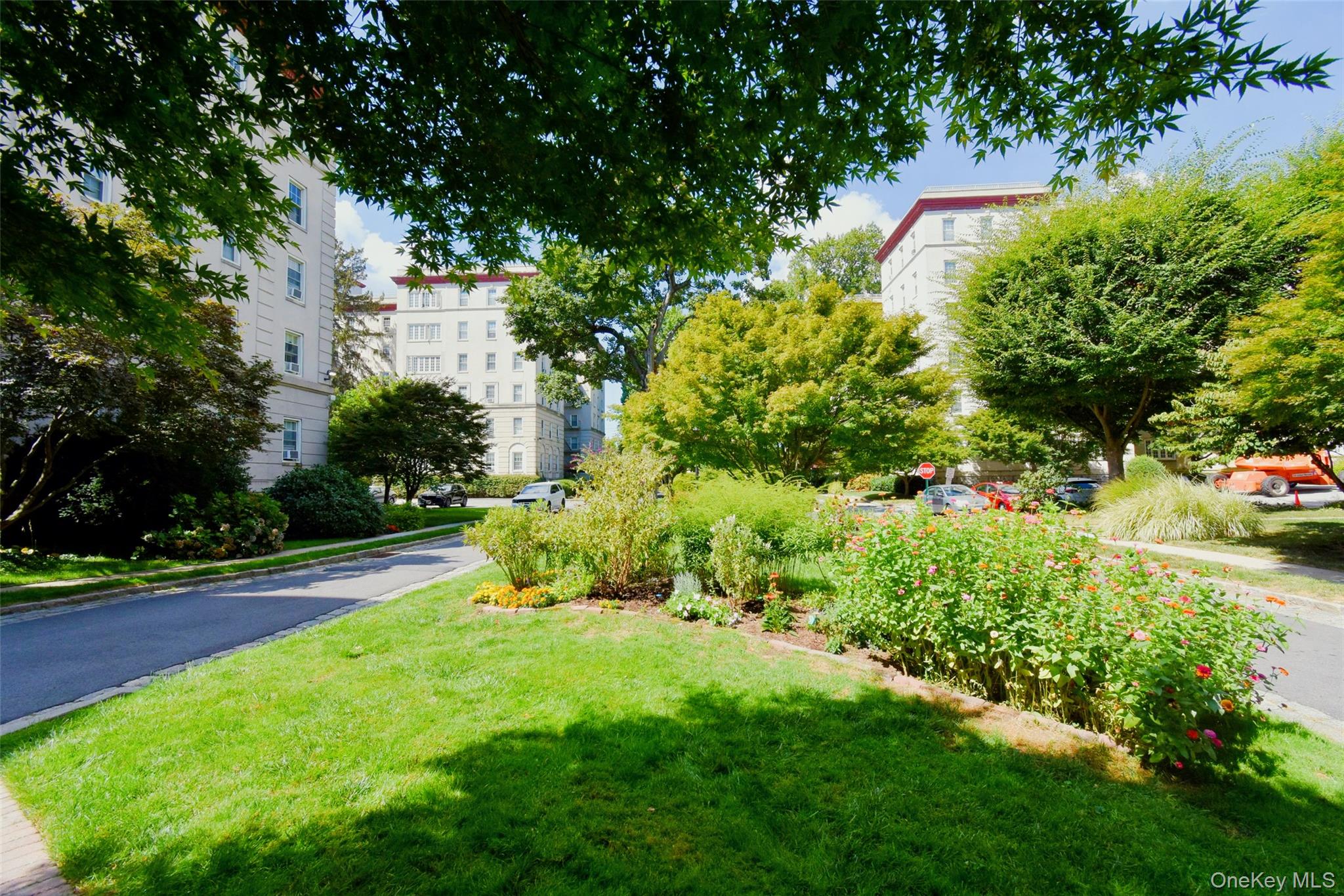 4 Park Lane # 4B, Mount Vernon, NY 10552