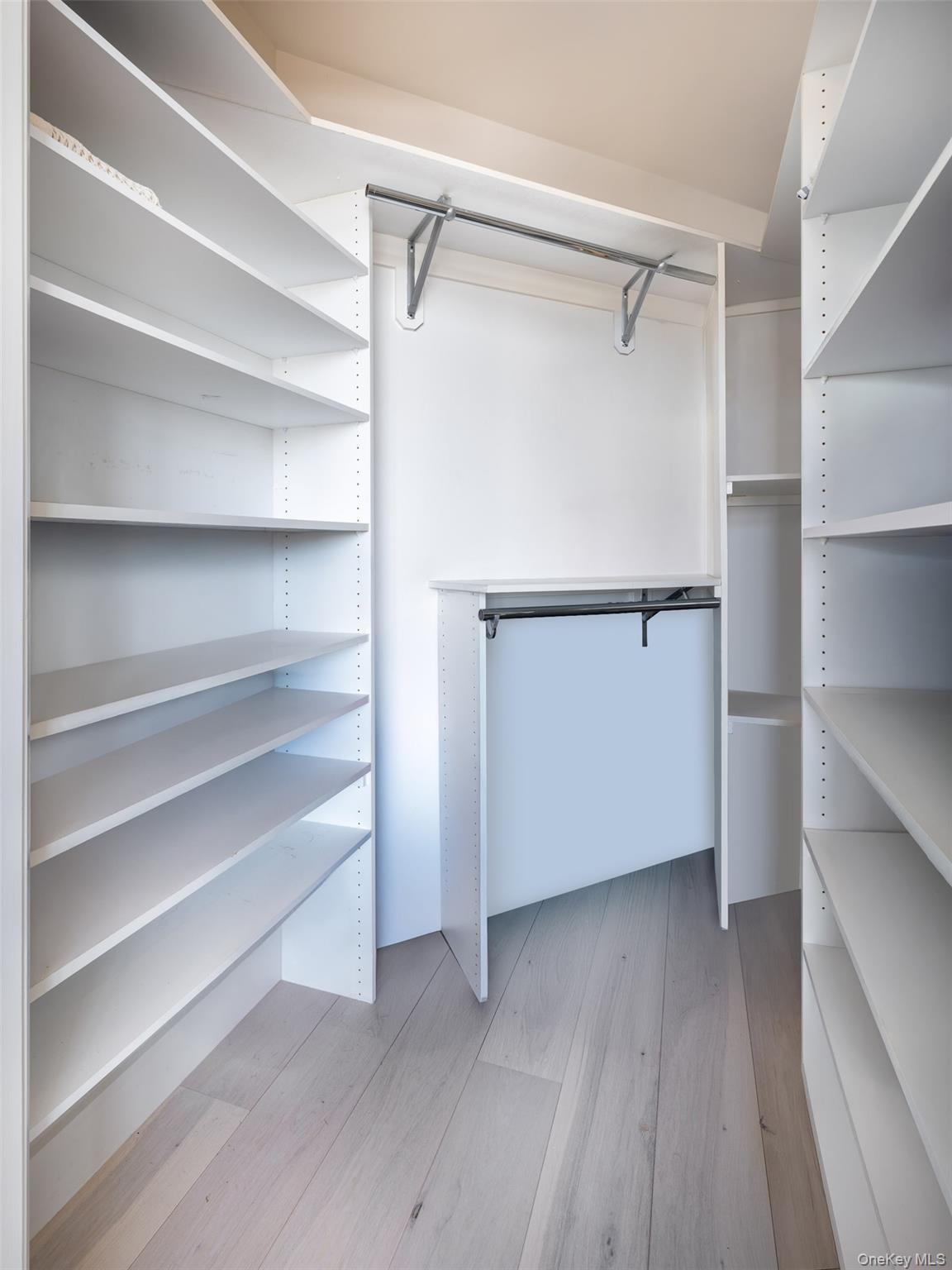 11-24 31st Avenue # 18B, Astoria, NY 11106