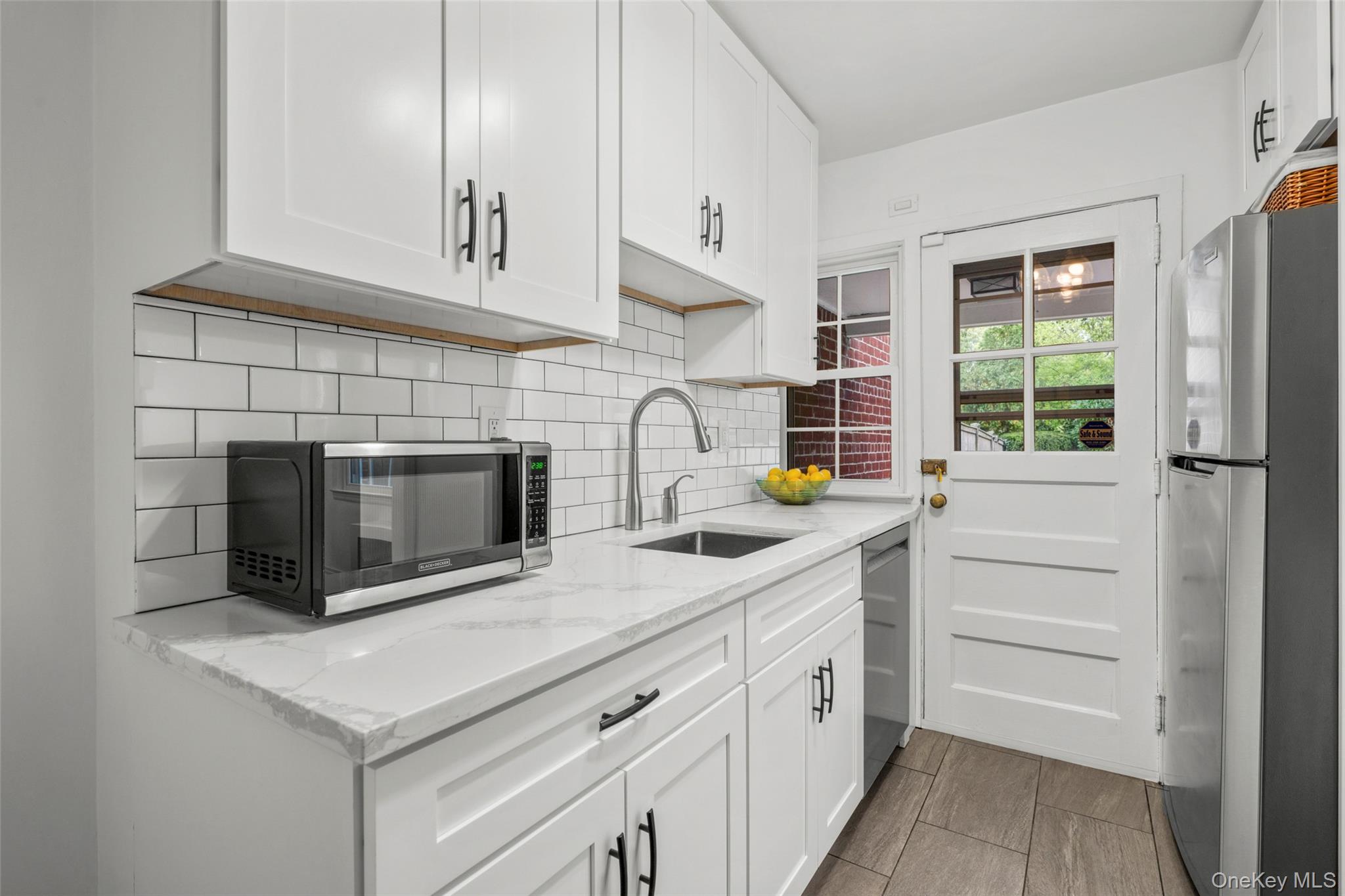 16 Elkan Road, Larchmont, NY 10538