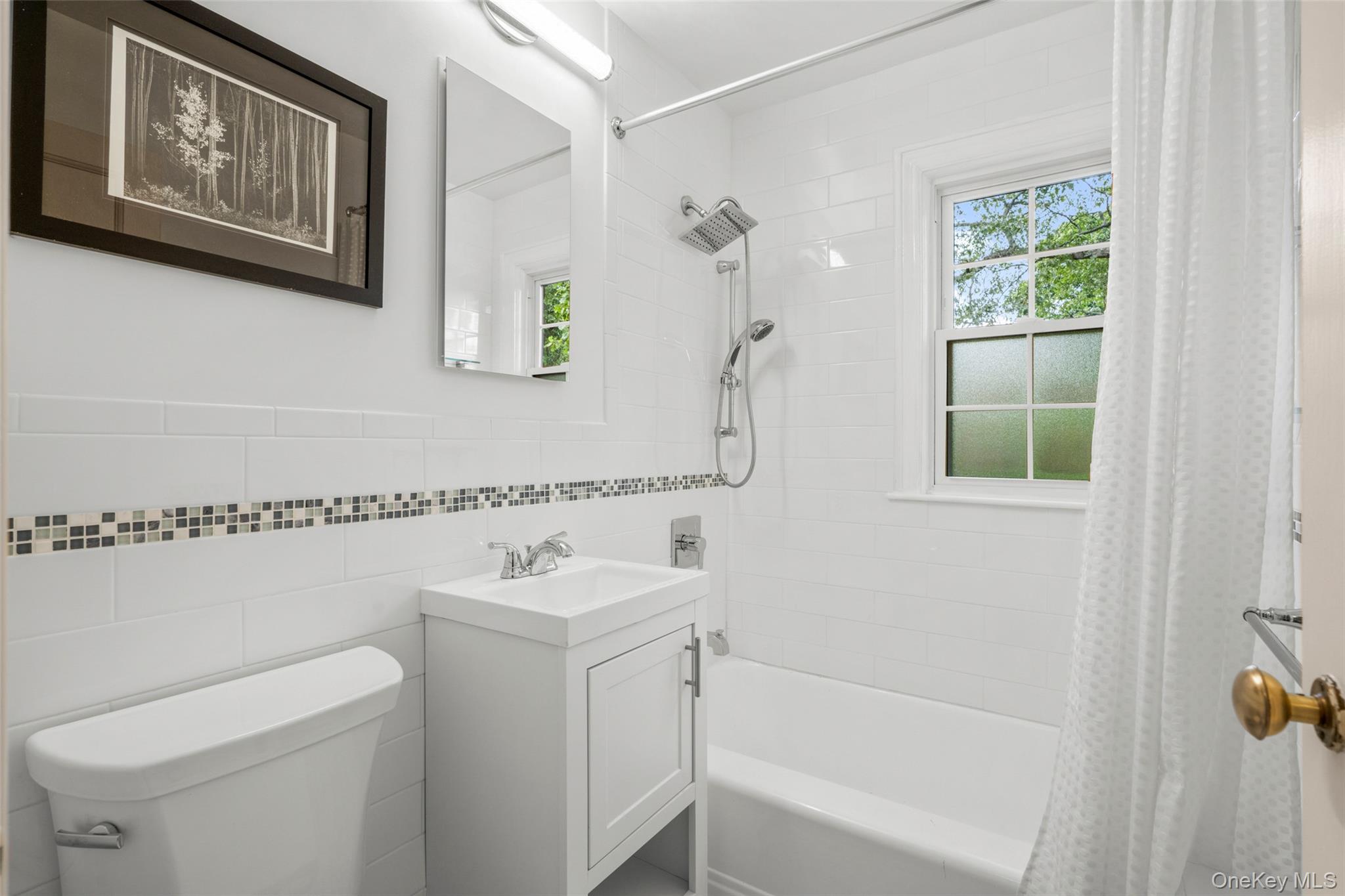 16 Elkan Road, Larchmont, NY 10538