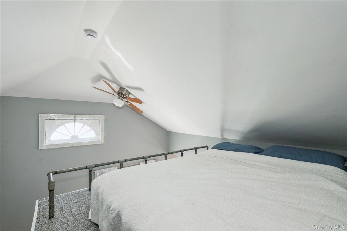 42 Stuart Avenue, Malverne, NY 11565