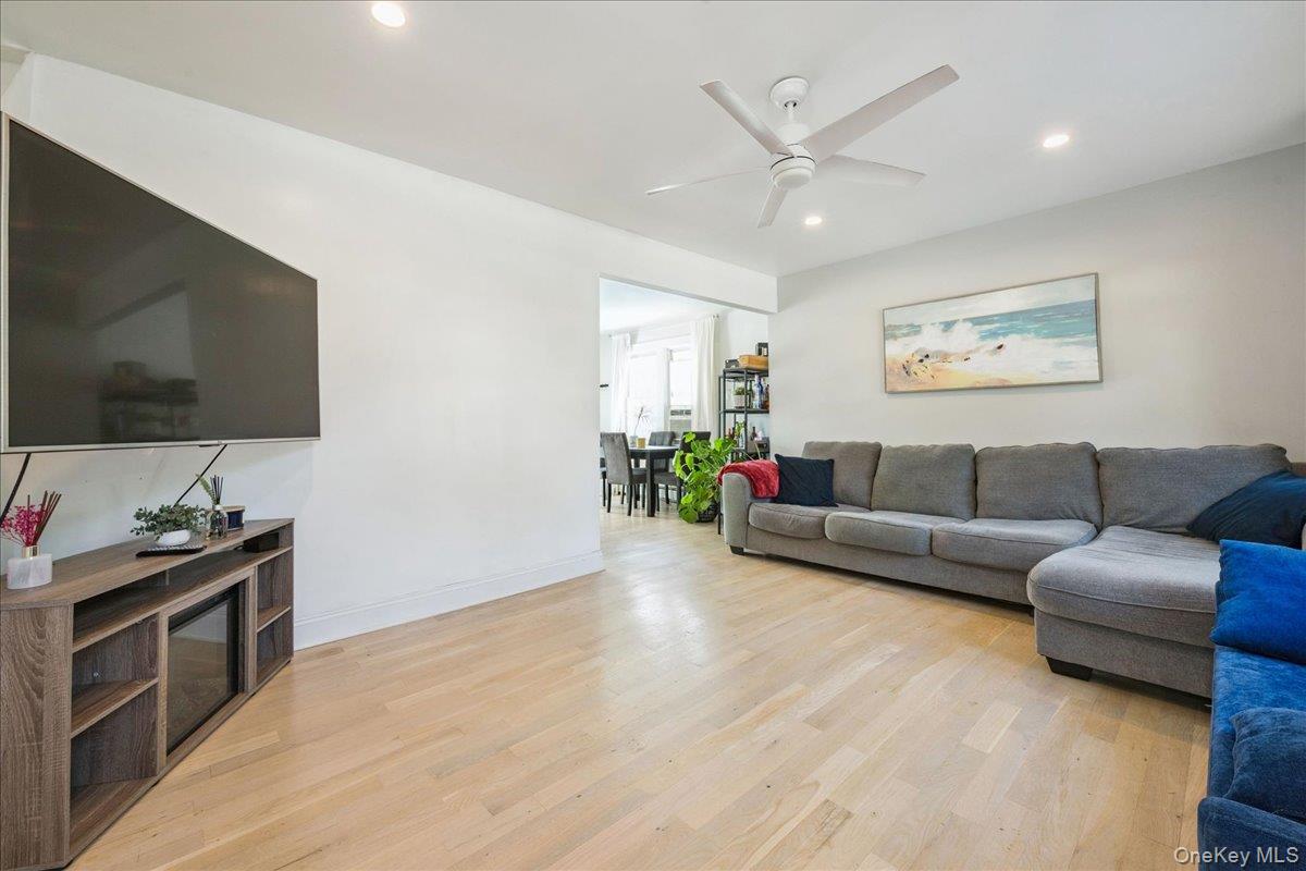 42 Stuart Avenue, Malverne, NY 11565