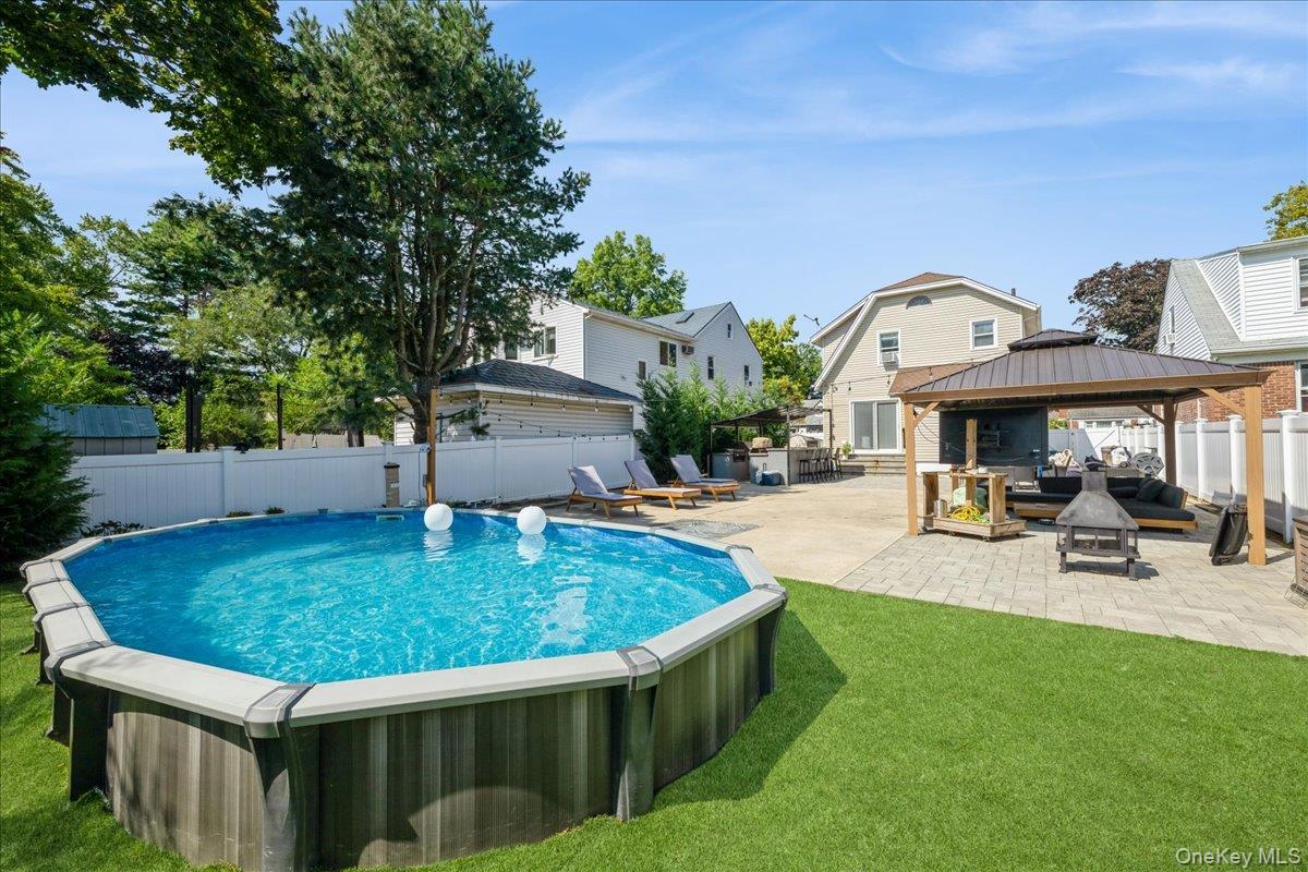 42 Stuart Avenue, Malverne, NY 11565