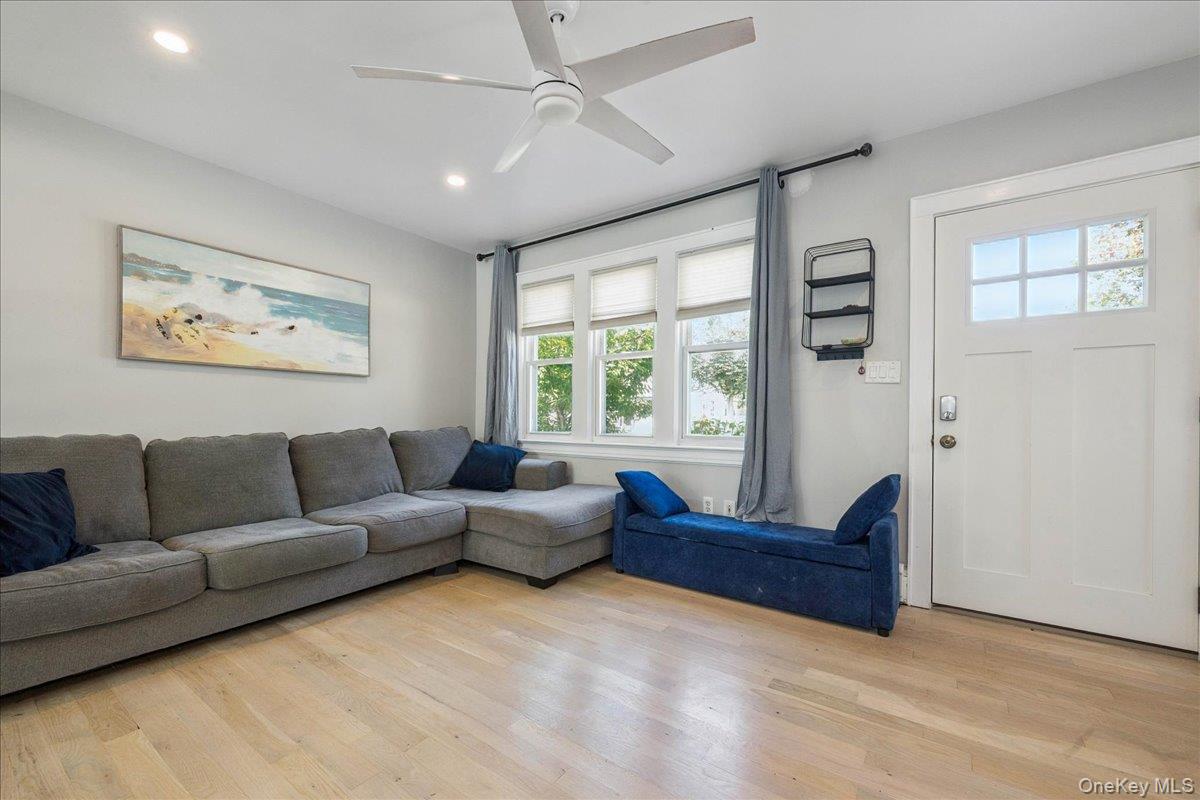 42 Stuart Avenue, Malverne, NY 11565