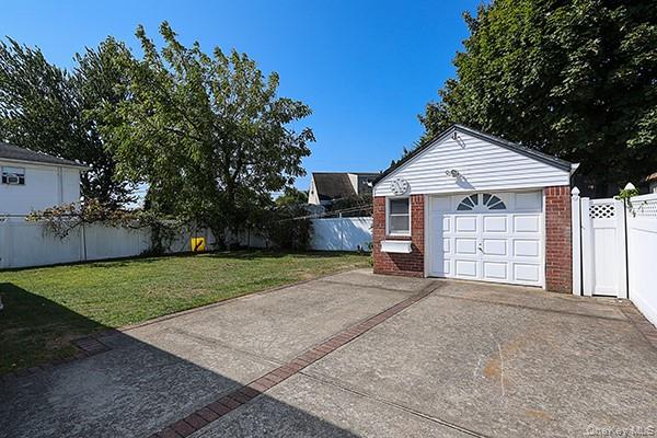 119 S 6th Street, Bethpage, NY 11714