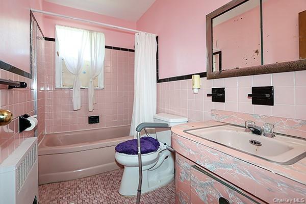 119 S 6th Street, Bethpage, NY 11714