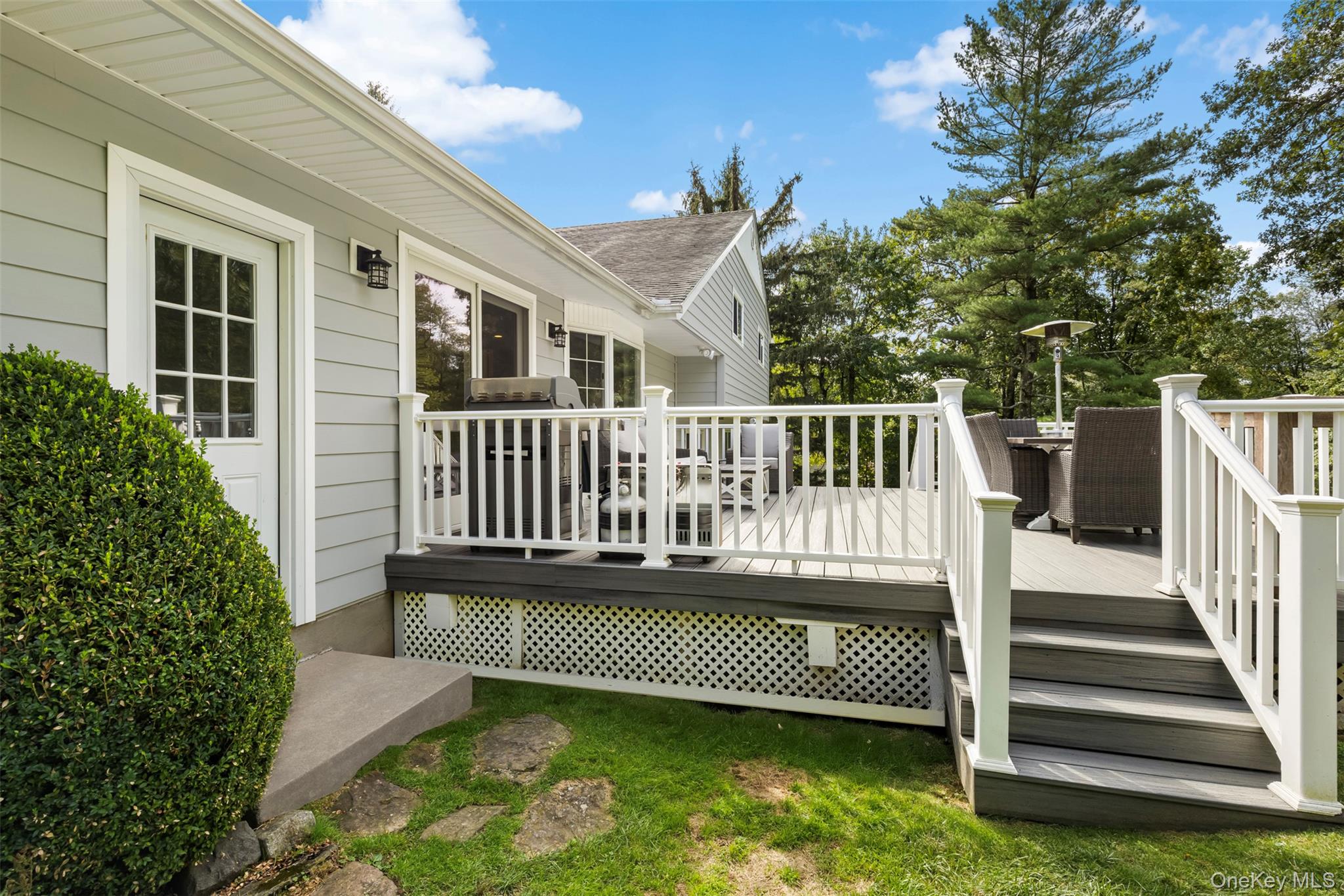 116 Rolling Hills Road, Thornwood, NY 10594