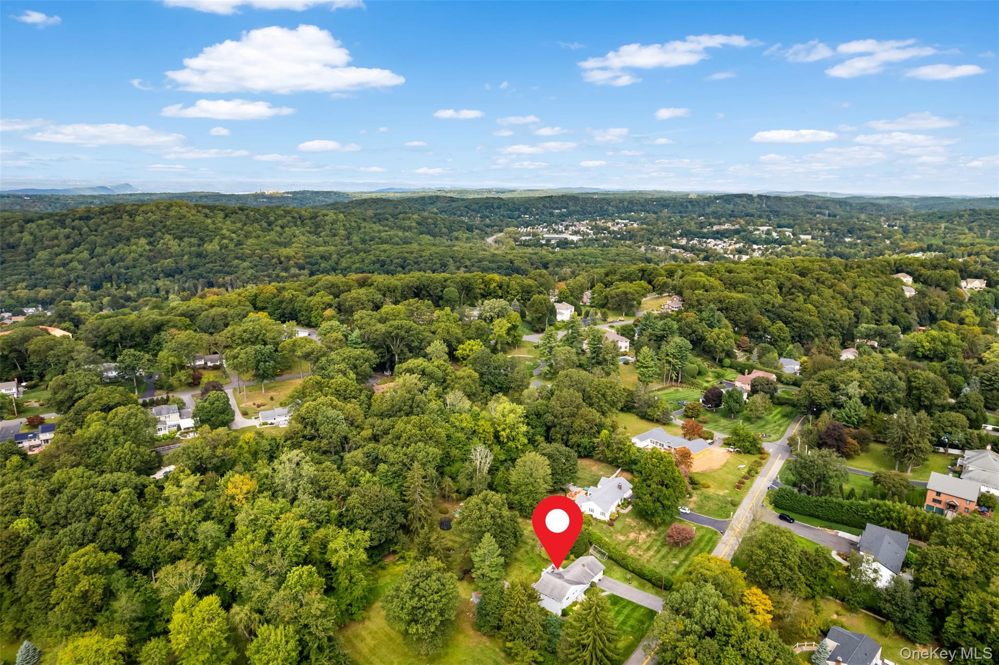 116 Rolling Hills Road, Thornwood, NY 10594