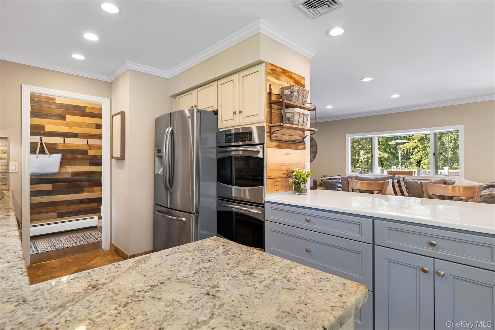 116 Rolling Hills Road, Thornwood, NY 10594