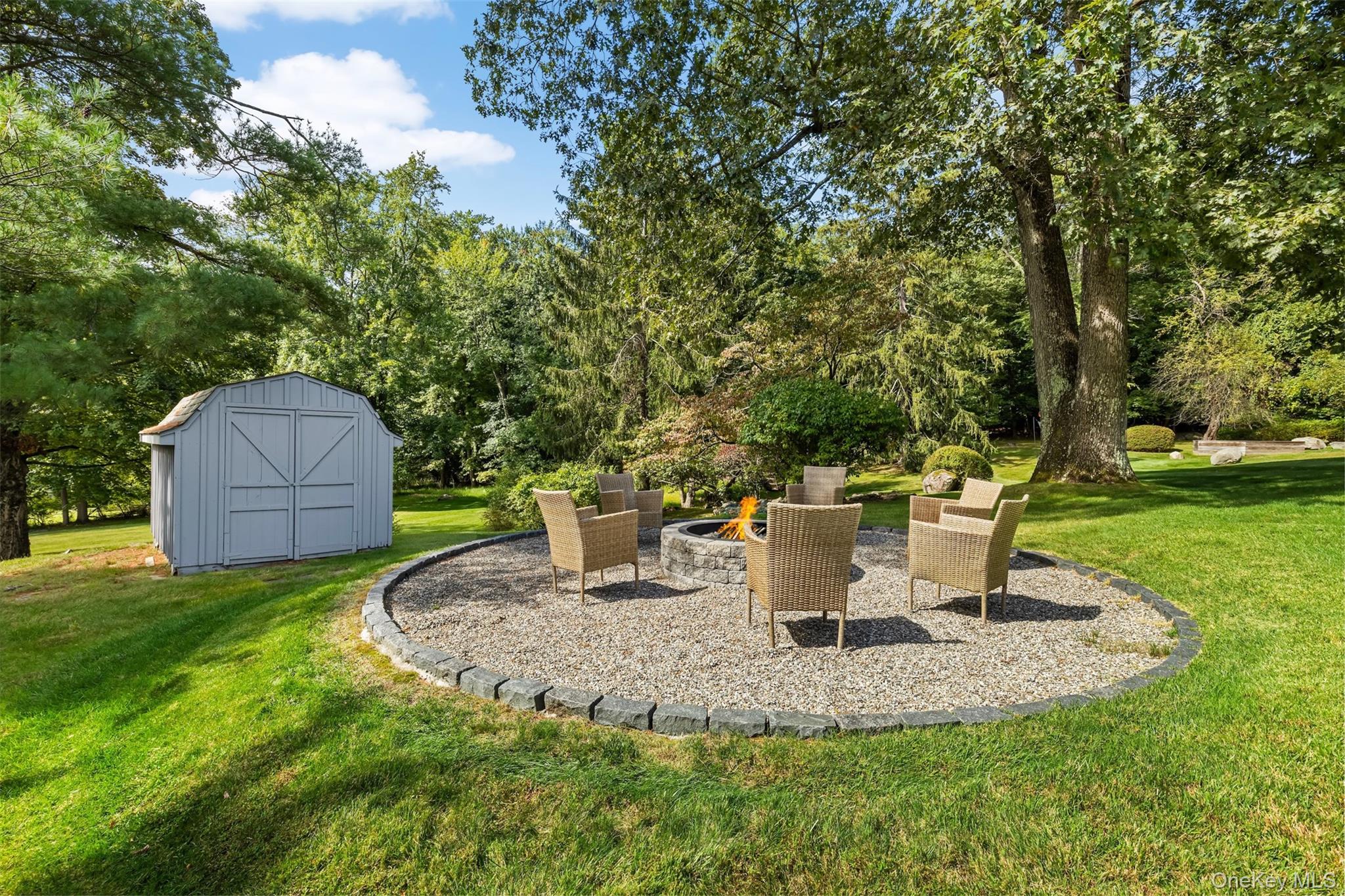 116 Rolling Hills Road, Thornwood, NY 10594