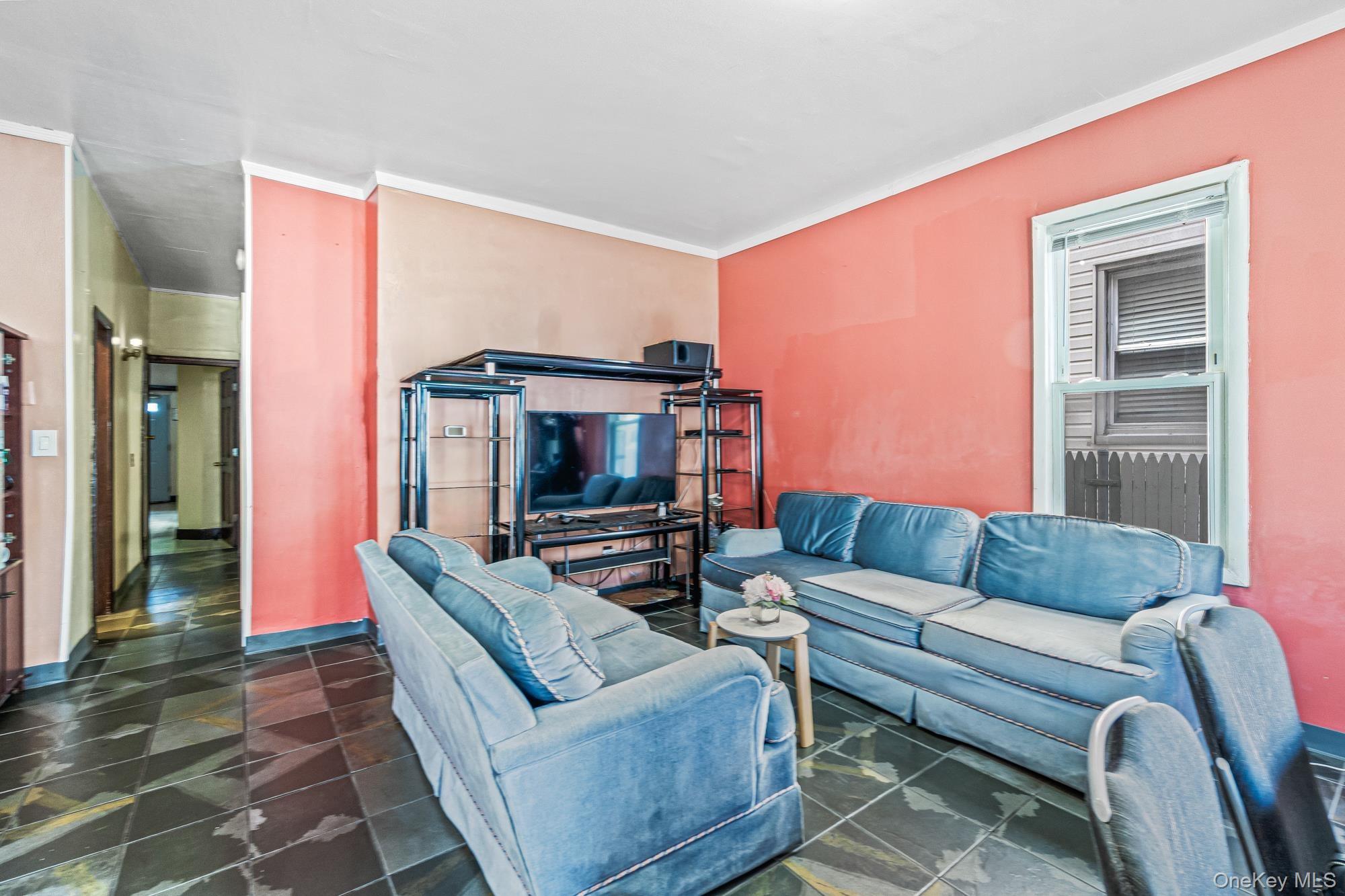 9428 112th Street, Richmond Hill S., NY 11419