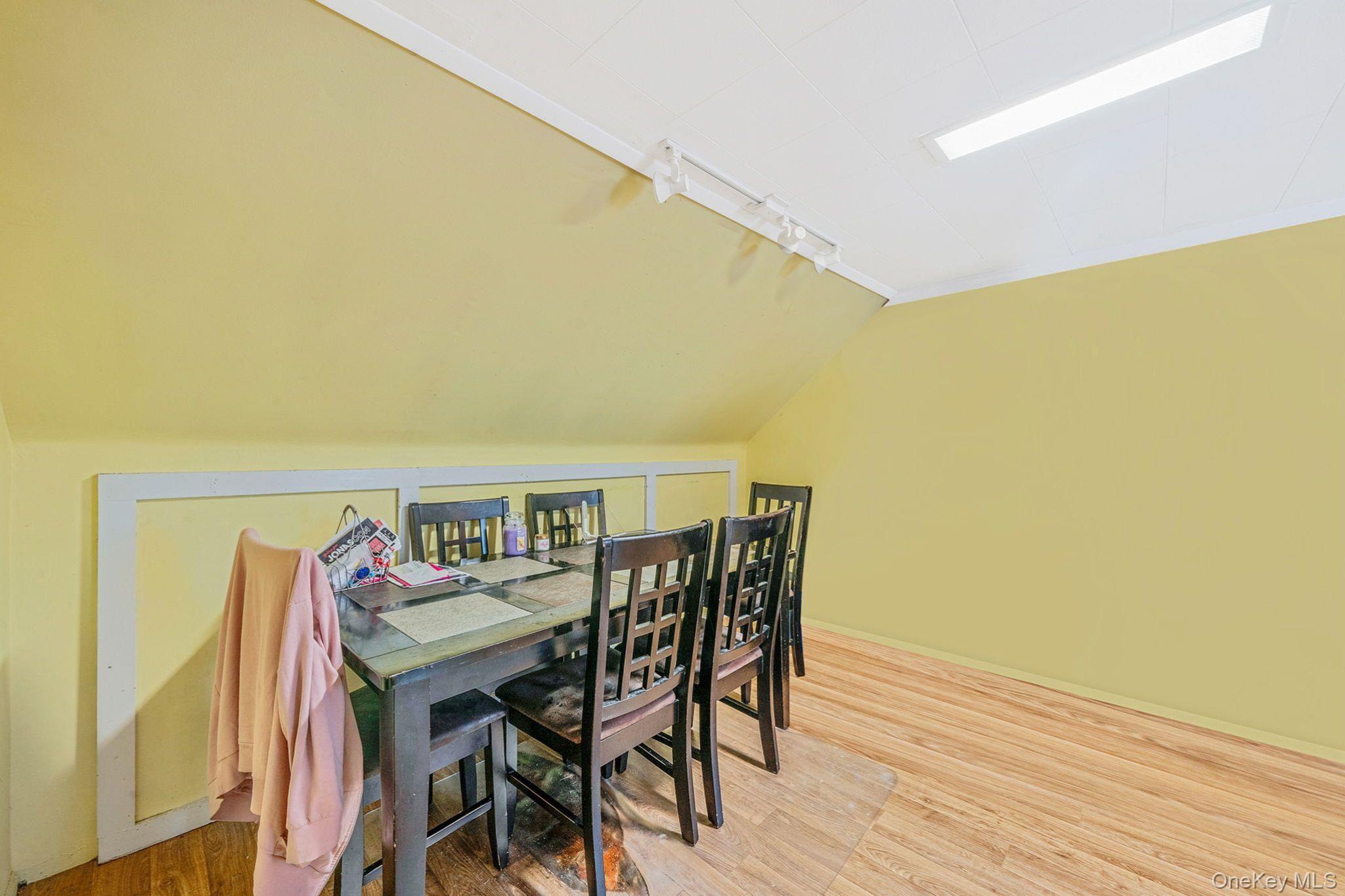 18 Lakeview Drive, Middle Island, NY 11953