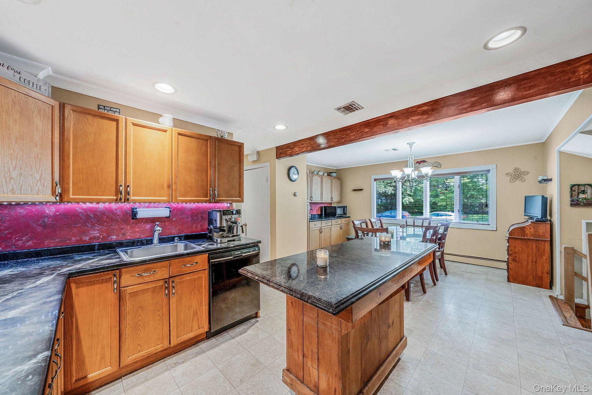 18 Lakeview Drive, Middle Island, NY 11953