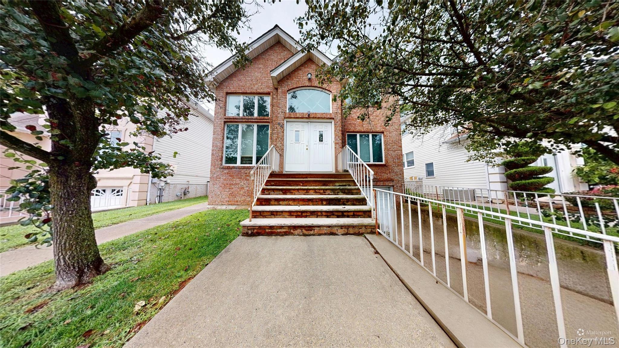 64 Greenway Drive, Staten Island, NY 10301