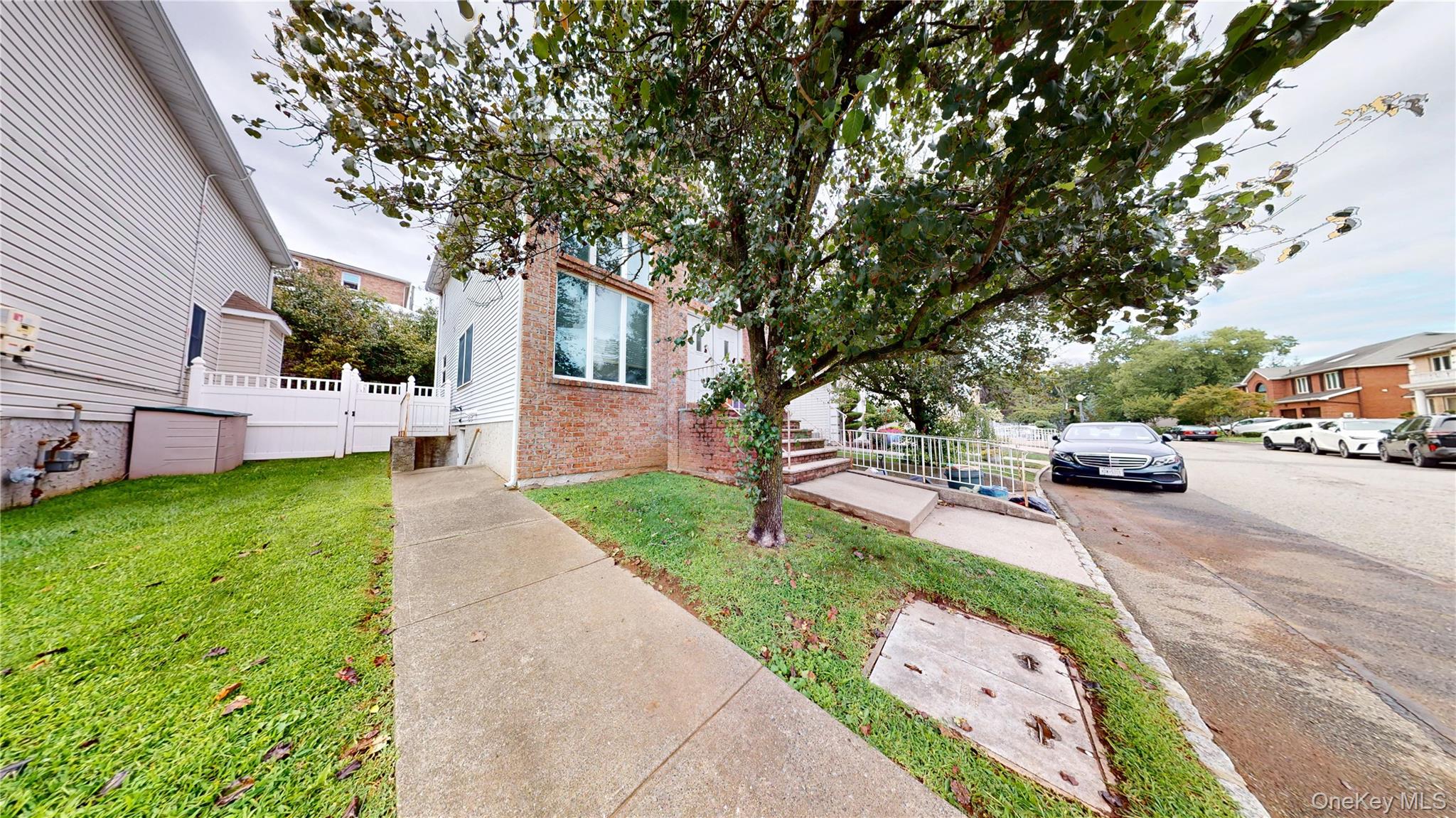 64 Greenway Drive, Staten Island, NY 10301