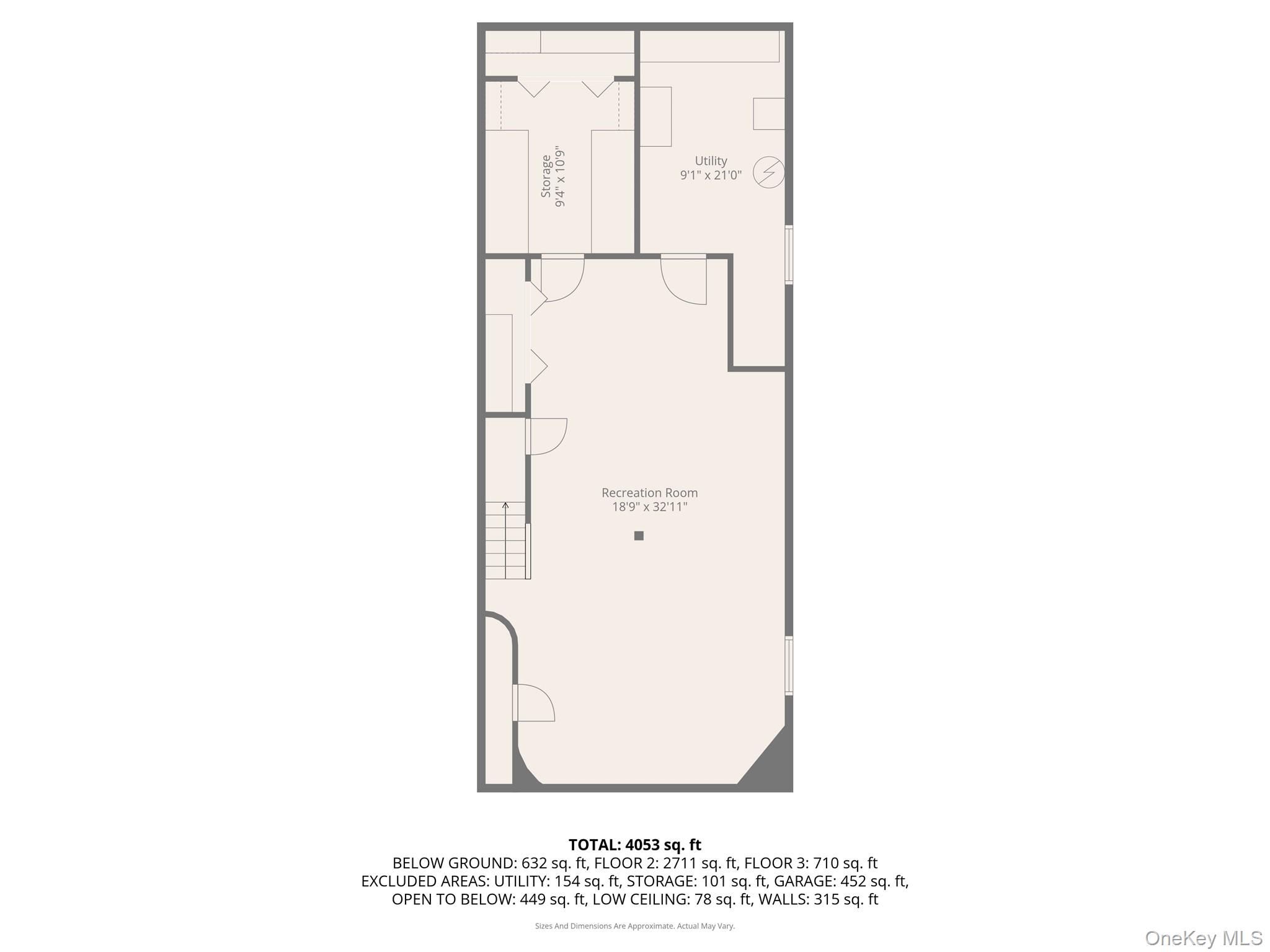 1 Castle Drive, Woodbury, NY 11797