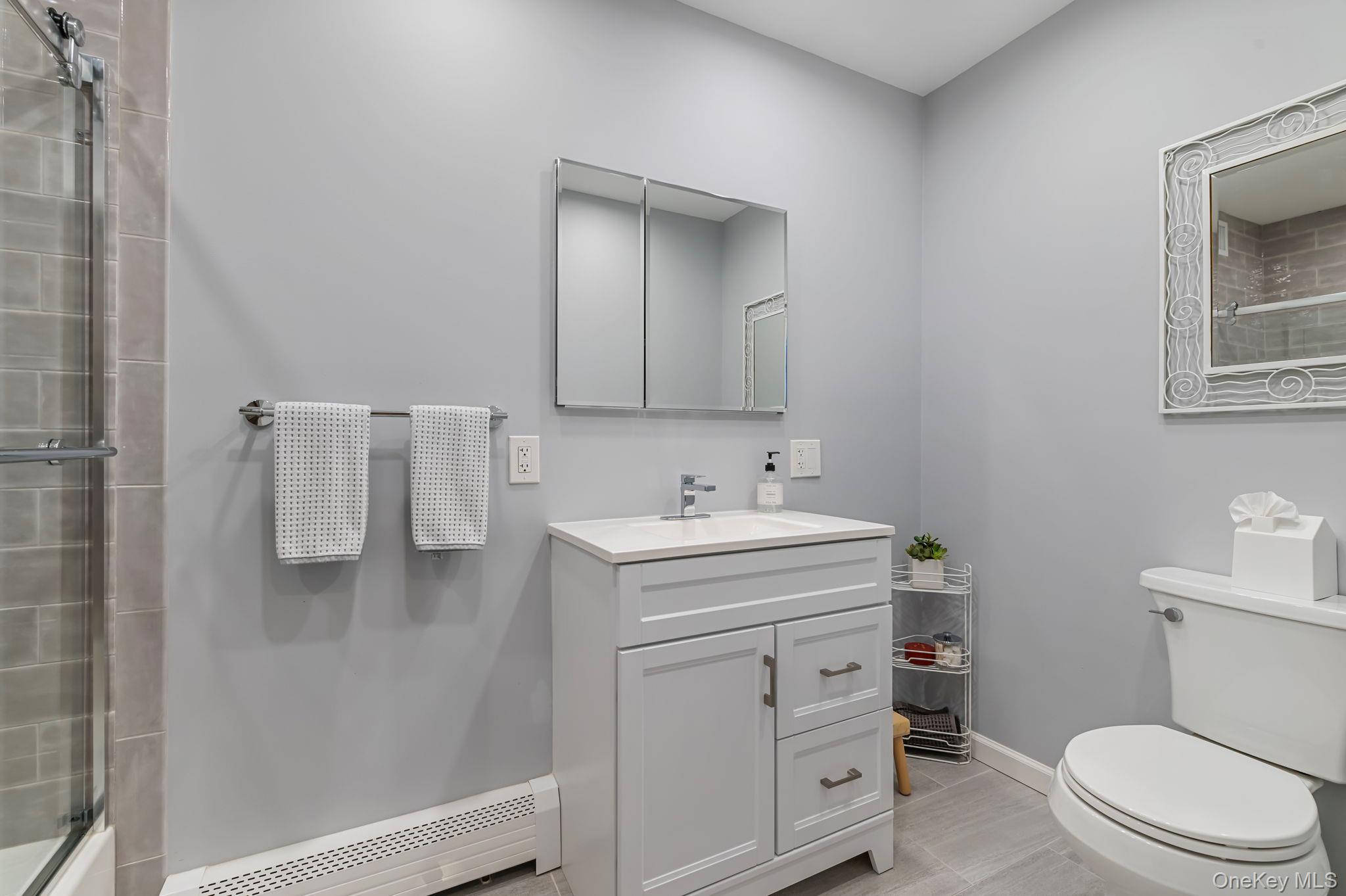 1 Castle Drive, Woodbury, NY 11797