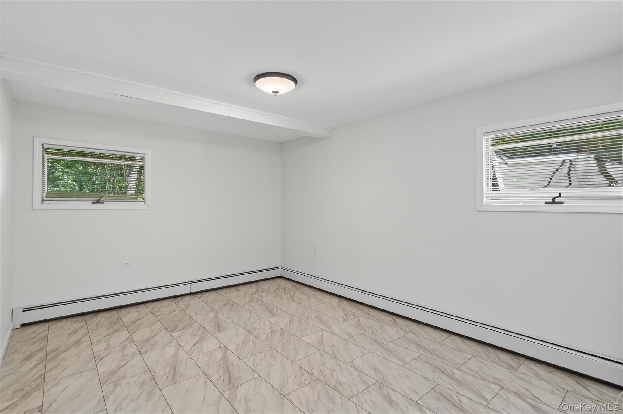 3 Hudson Bluff Circle, Marlboro, NY 12542