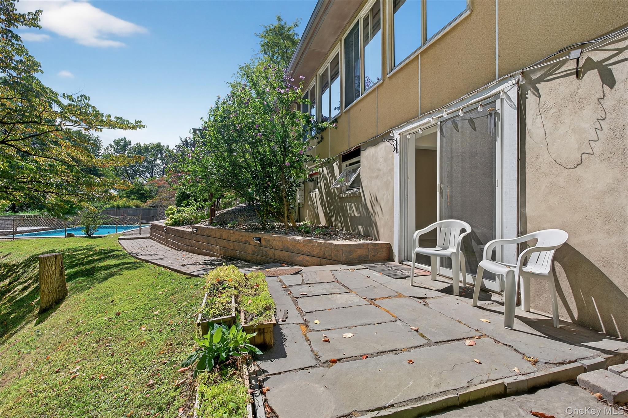 3 Hudson Bluff Circle, Marlboro, NY 12542