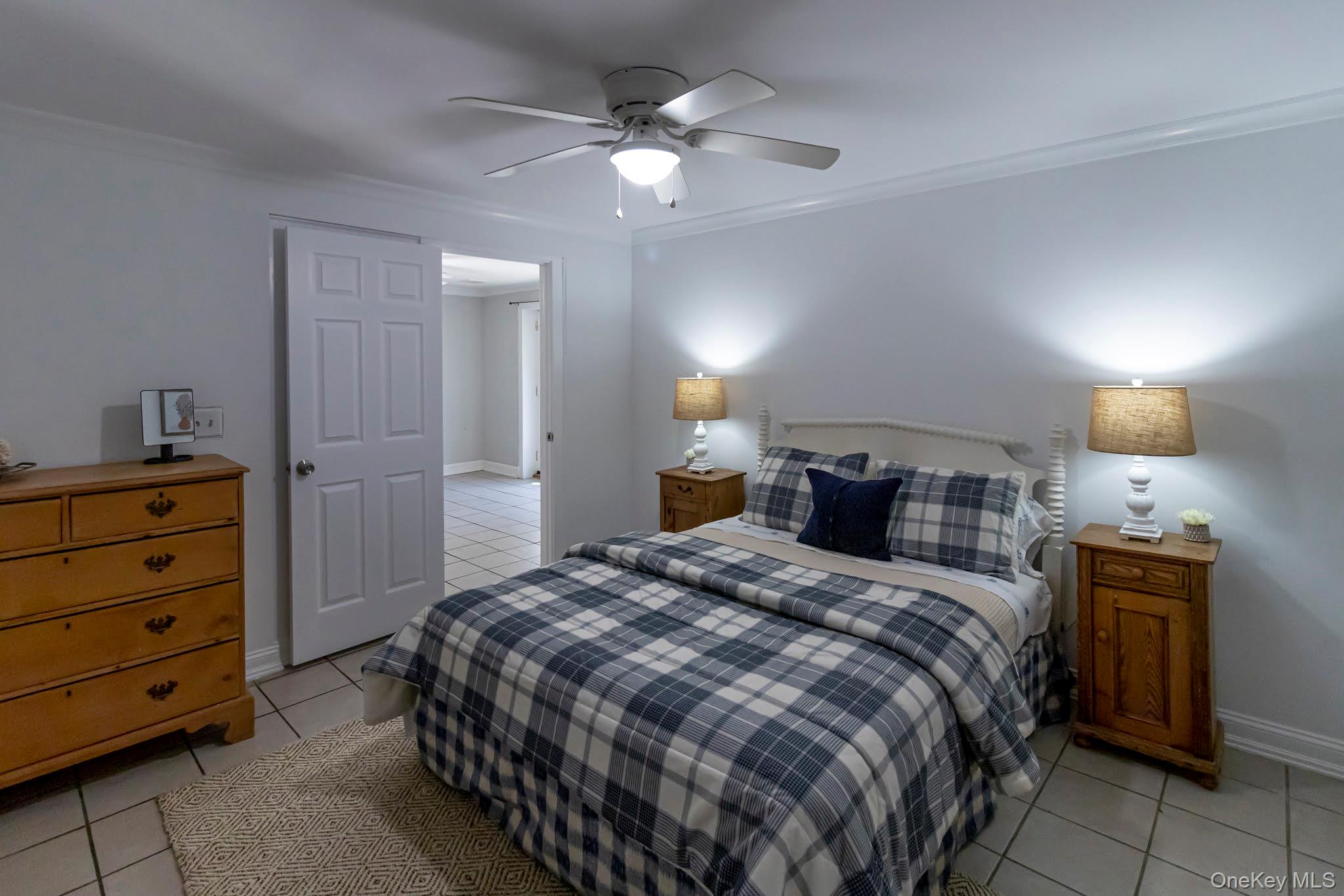 6 Bayview Terrace, Hampton Bays, NY 11946