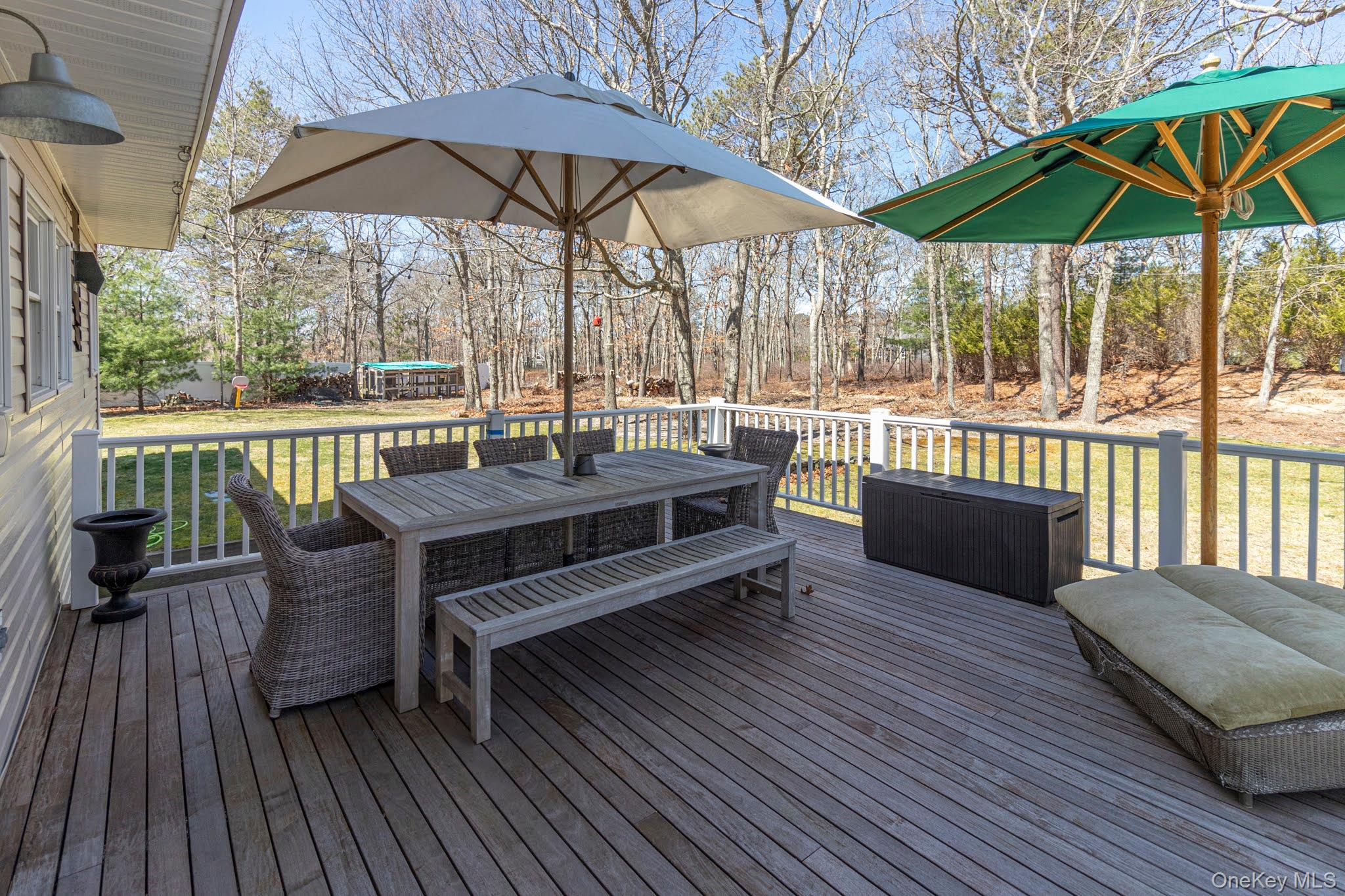 6 Bayview Terrace, Hampton Bays, NY 11946