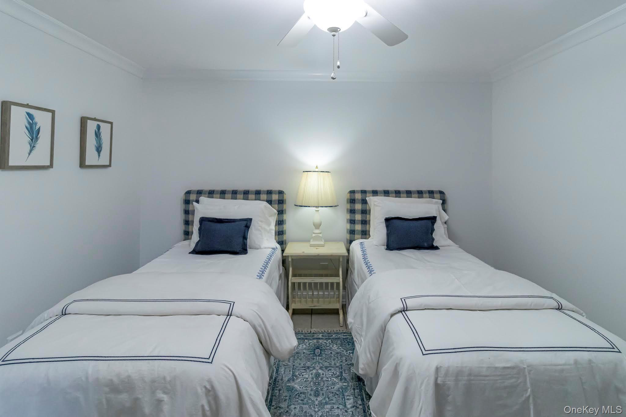 6 Bayview Terrace, Hampton Bays, NY 11946