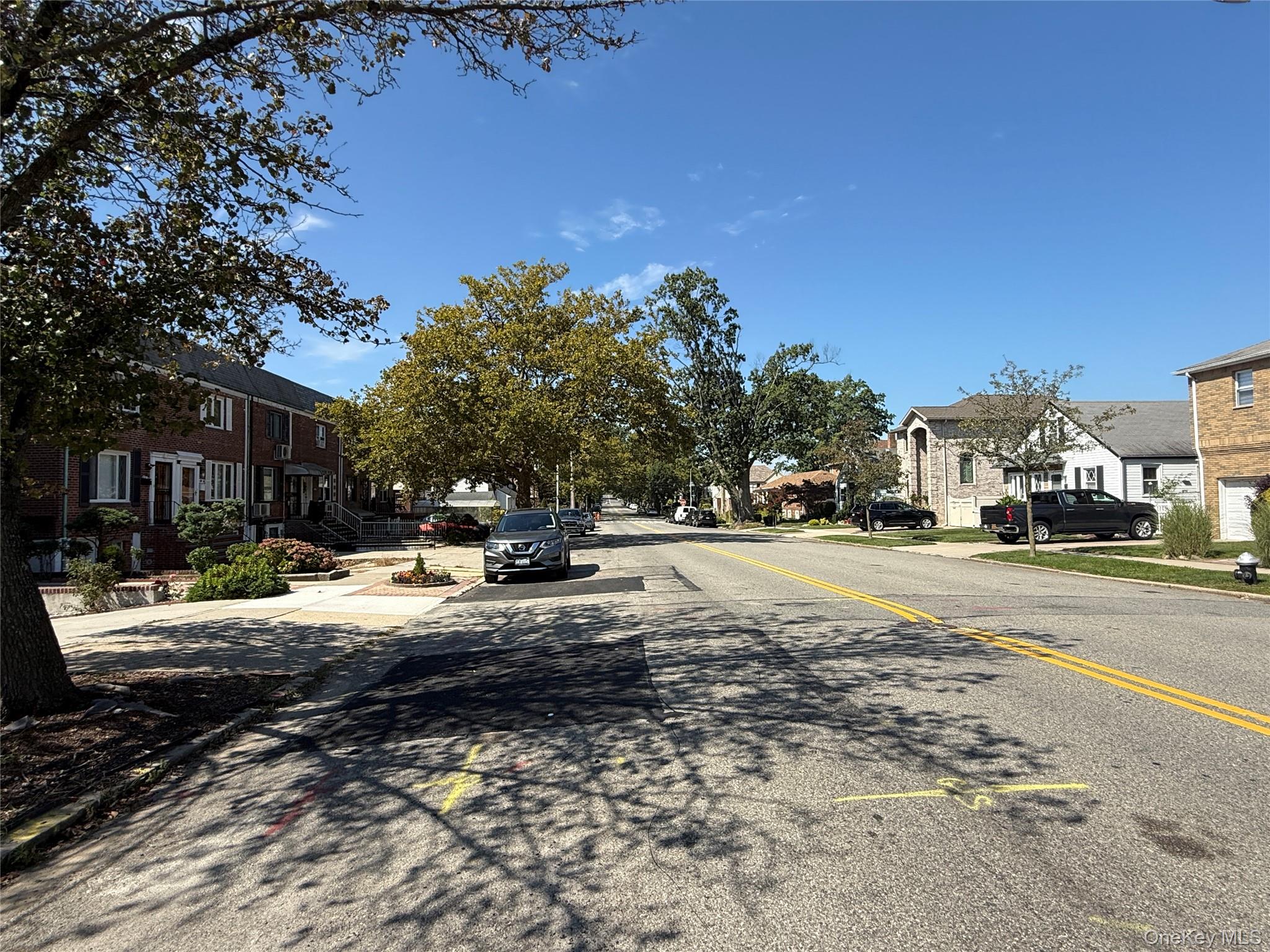 16042 26th Avenue, Flushing, NY 11358