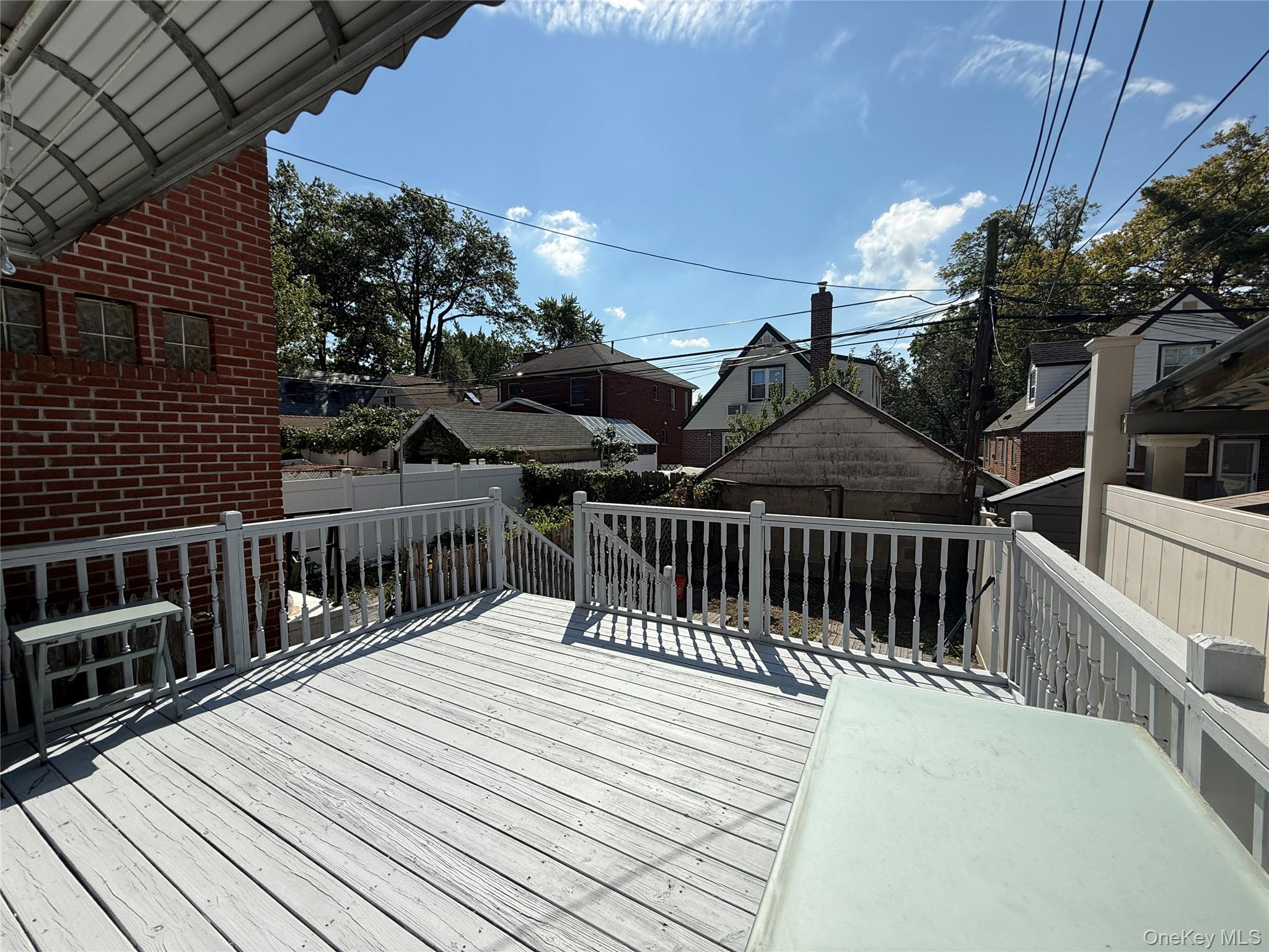 16042 26th Avenue, Flushing, NY 11358