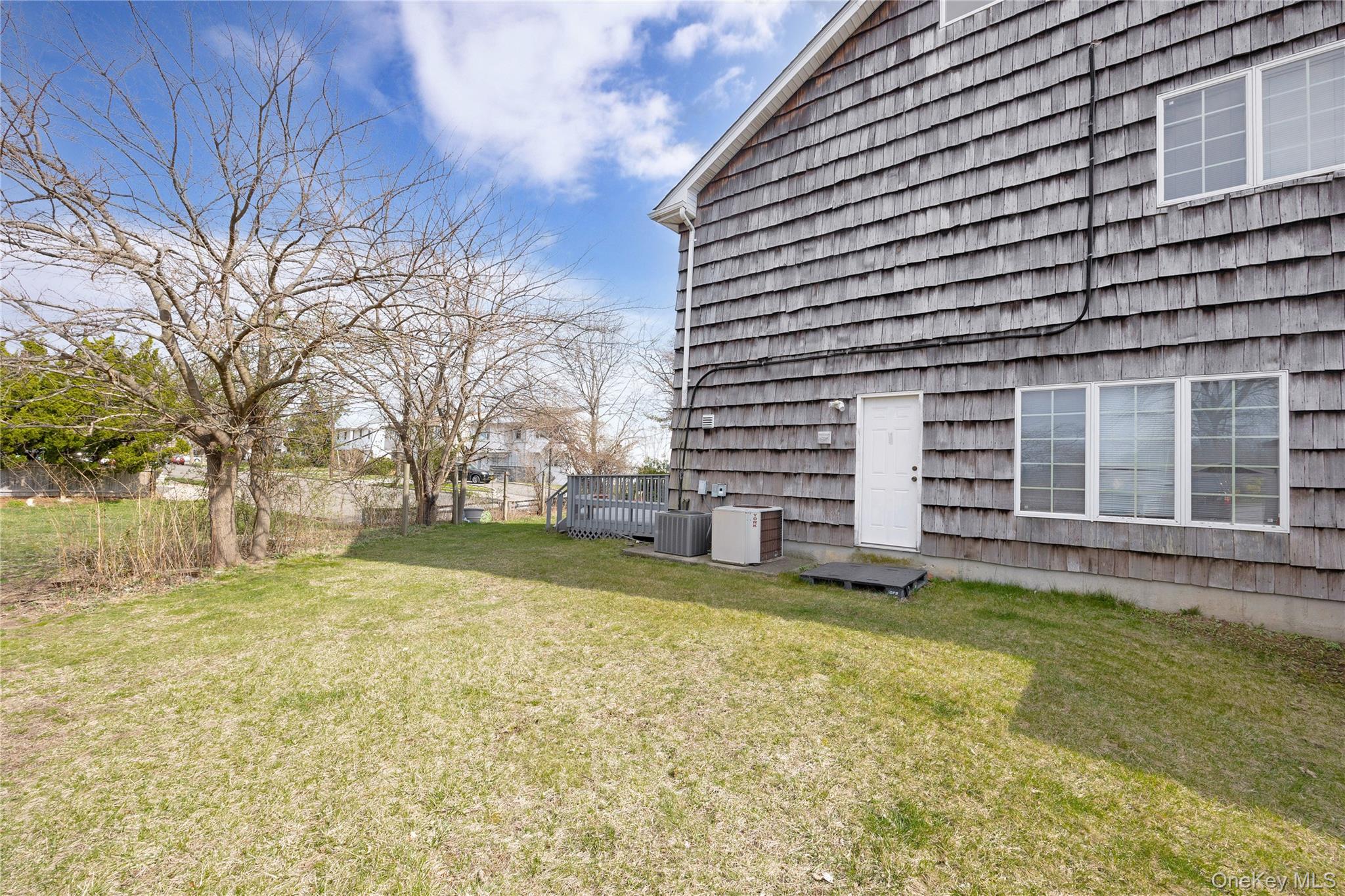 708 Park Lane, Cedarhurst, NY 11516