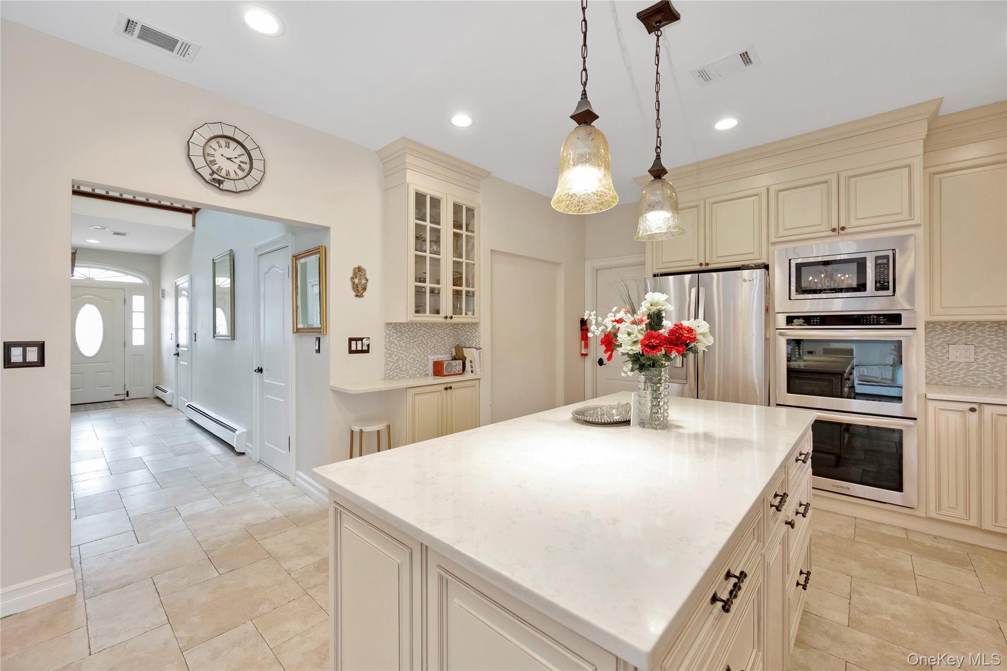 708 Park Lane, Cedarhurst, NY 11516