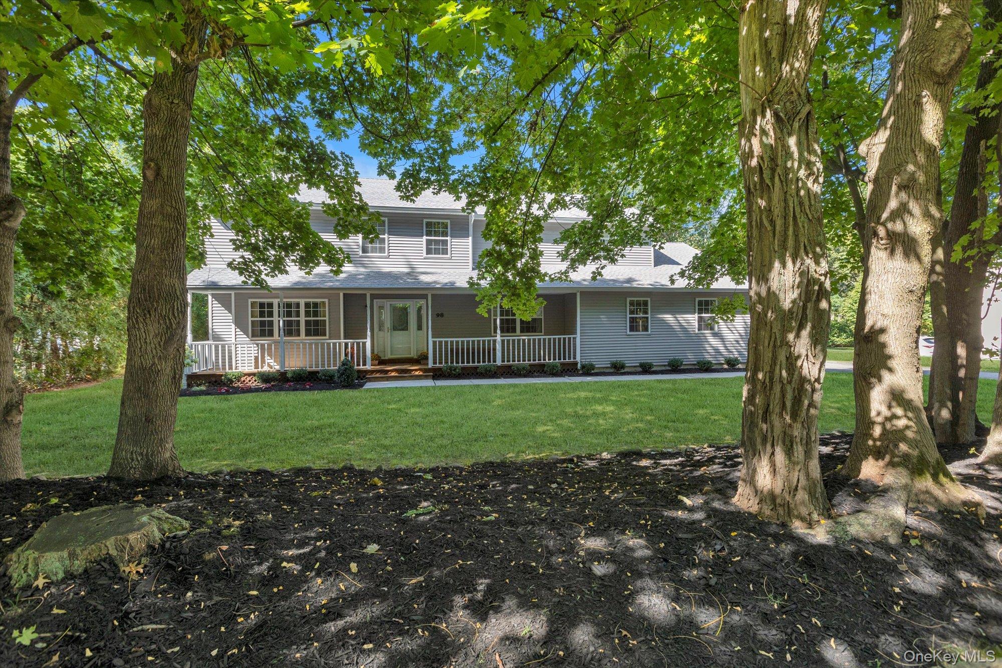 98 Woodhull Road, Huntington, NY 11743