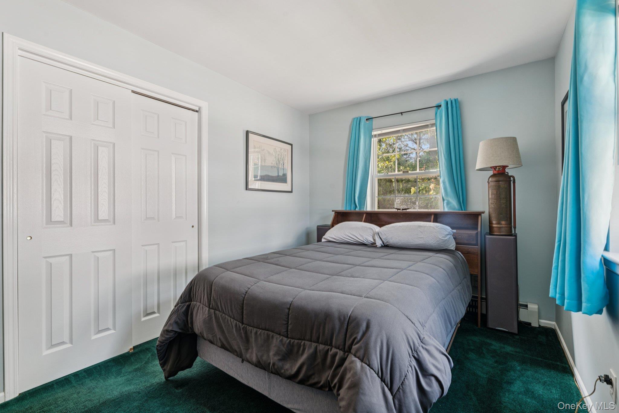 46 Broadway, Shirley, NY 11967